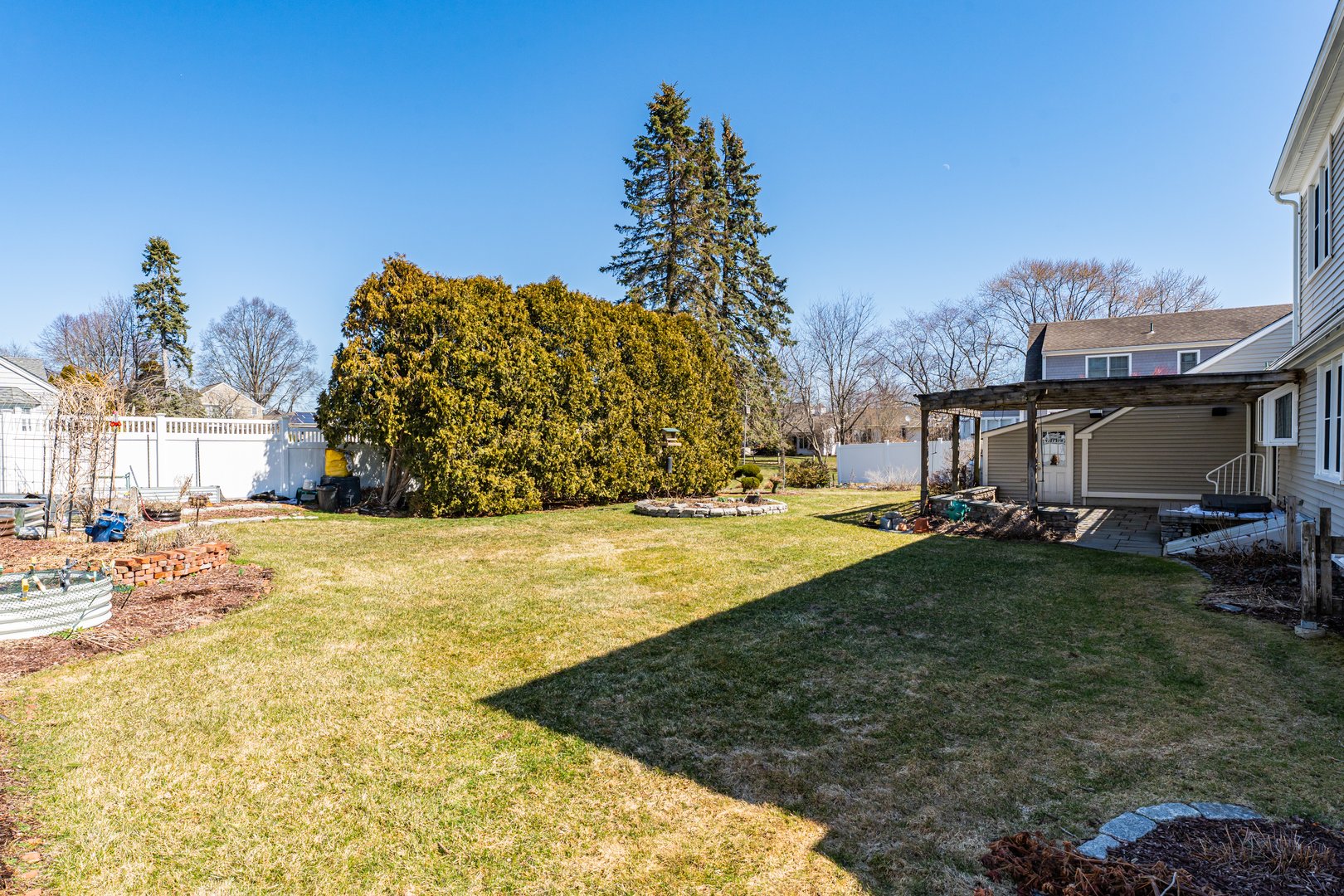 22 Indian Drive Photo 7