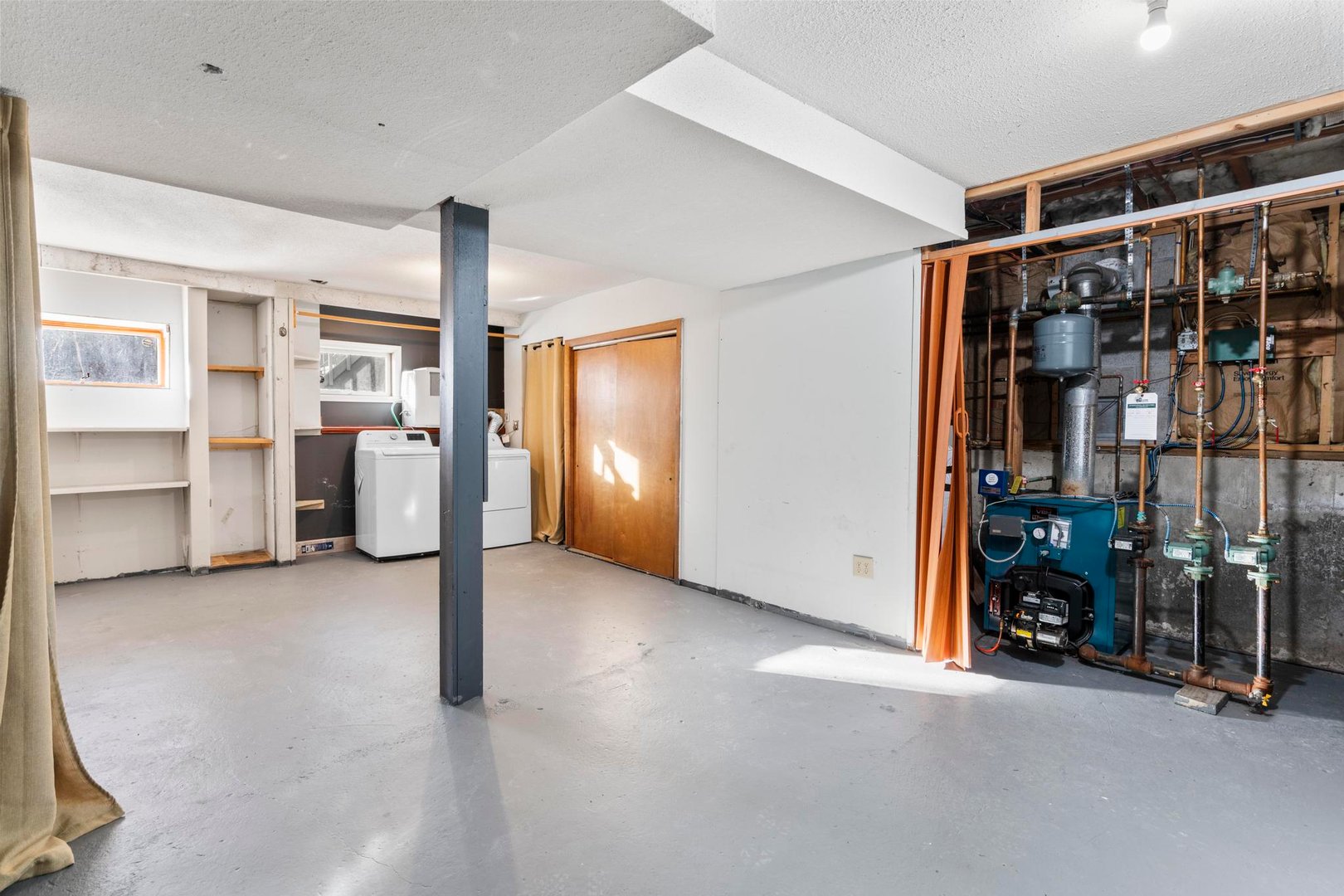 421 East Hyerdale Drive Photo 23