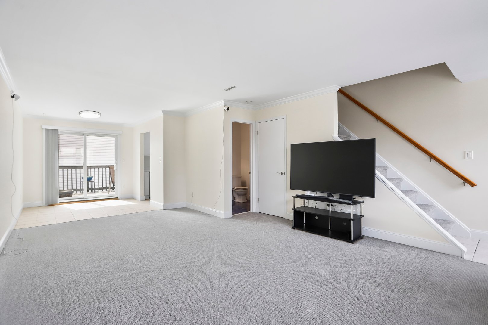 29 Van Buren Avenue  #I7 Photo 4