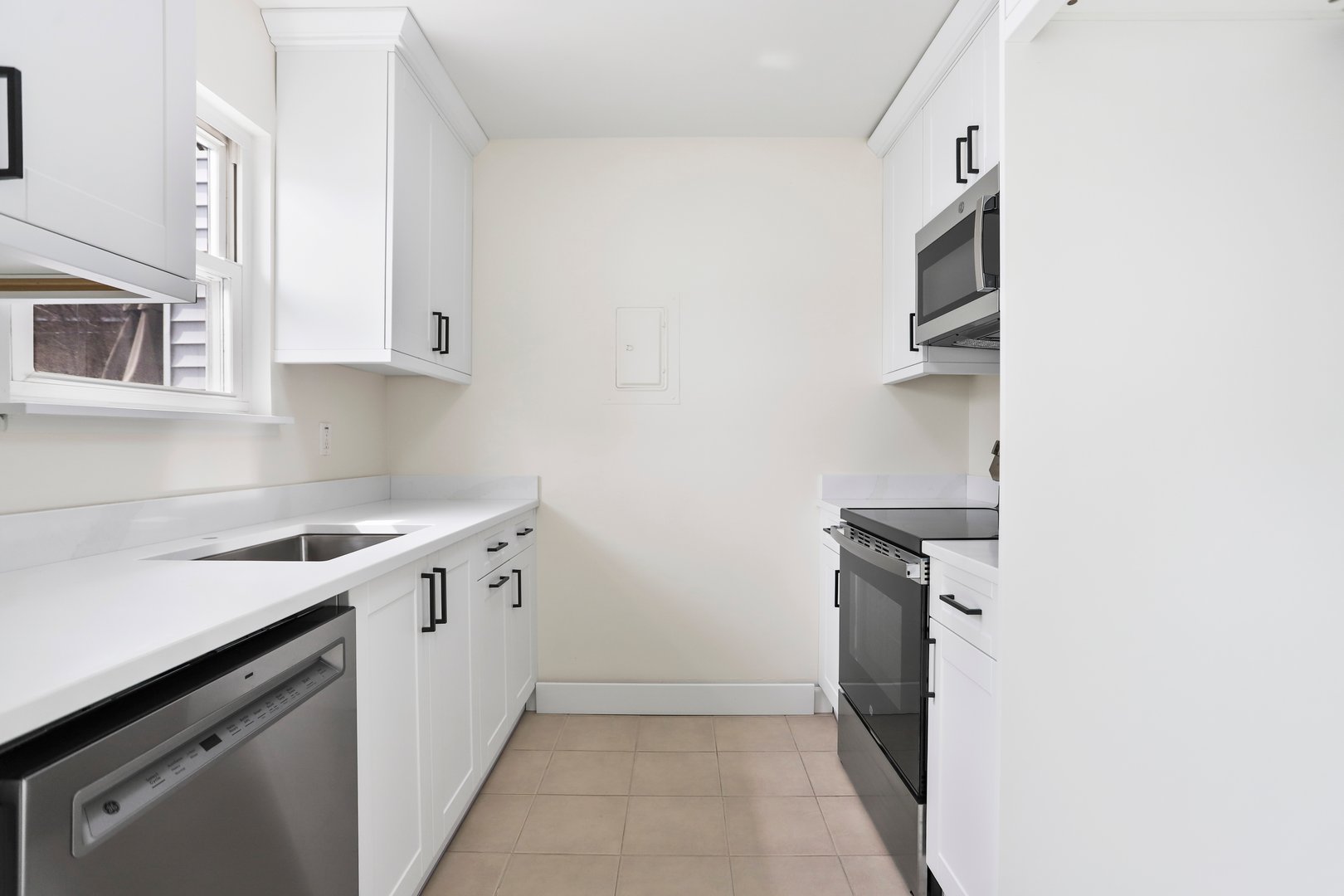 29 Van Buren Avenue  #I7 Photo 8