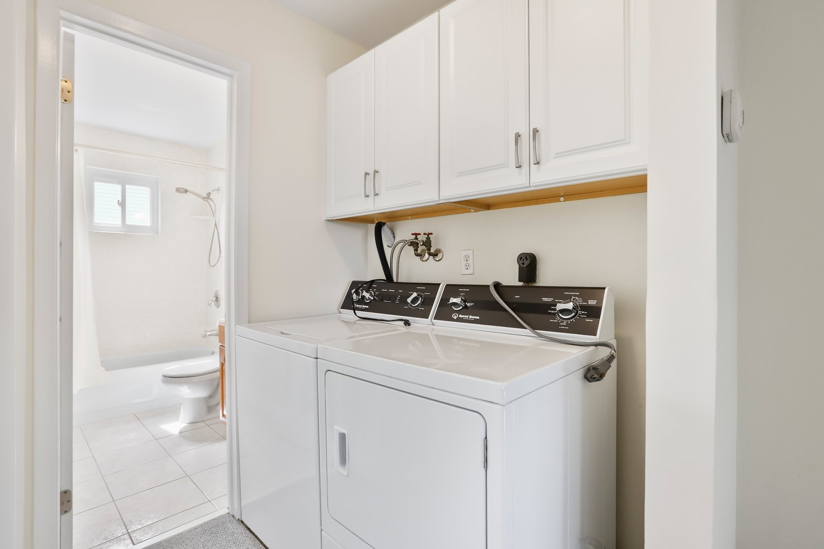 29 Van Buren Avenue  #I7 Photo 12