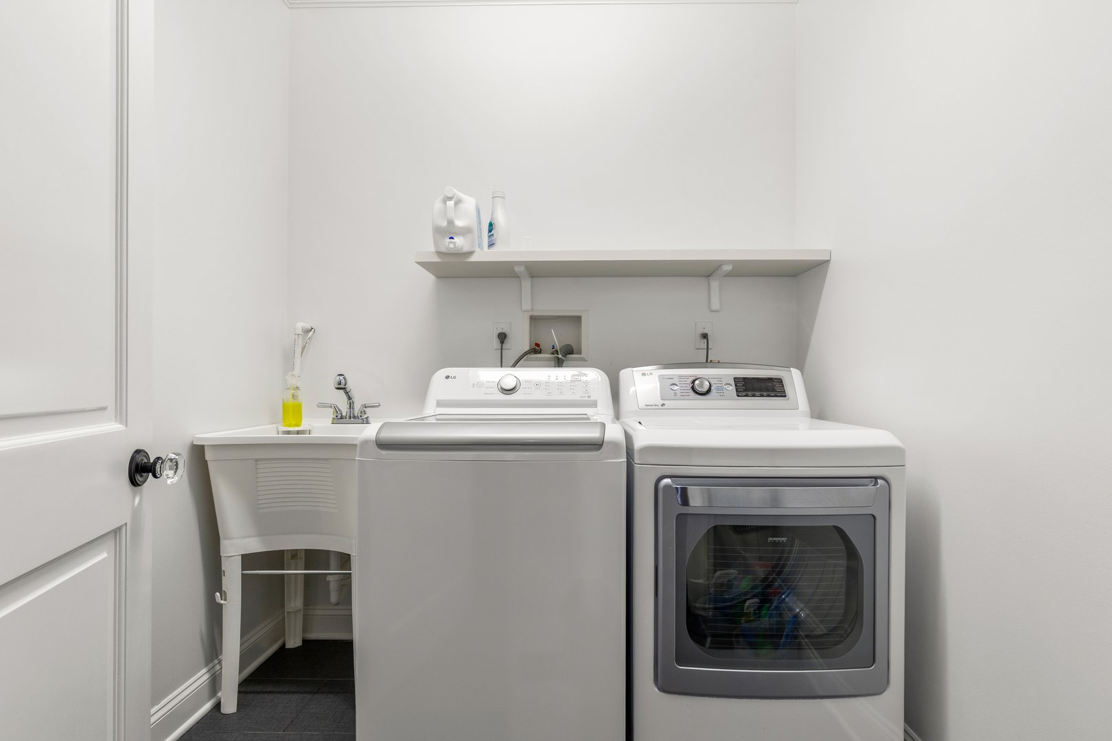 40 Wainwright Street Photo 32