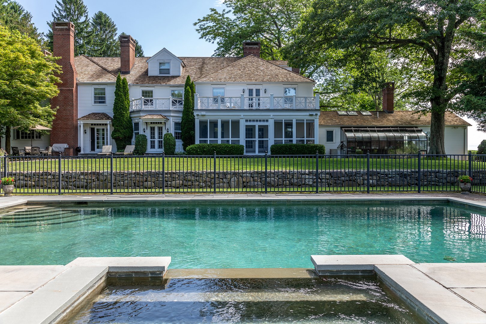 19 Seherr Thoss Drive Photo 2