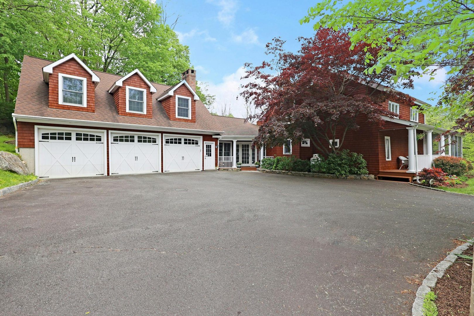 252 Florida Hill Road Photo 10