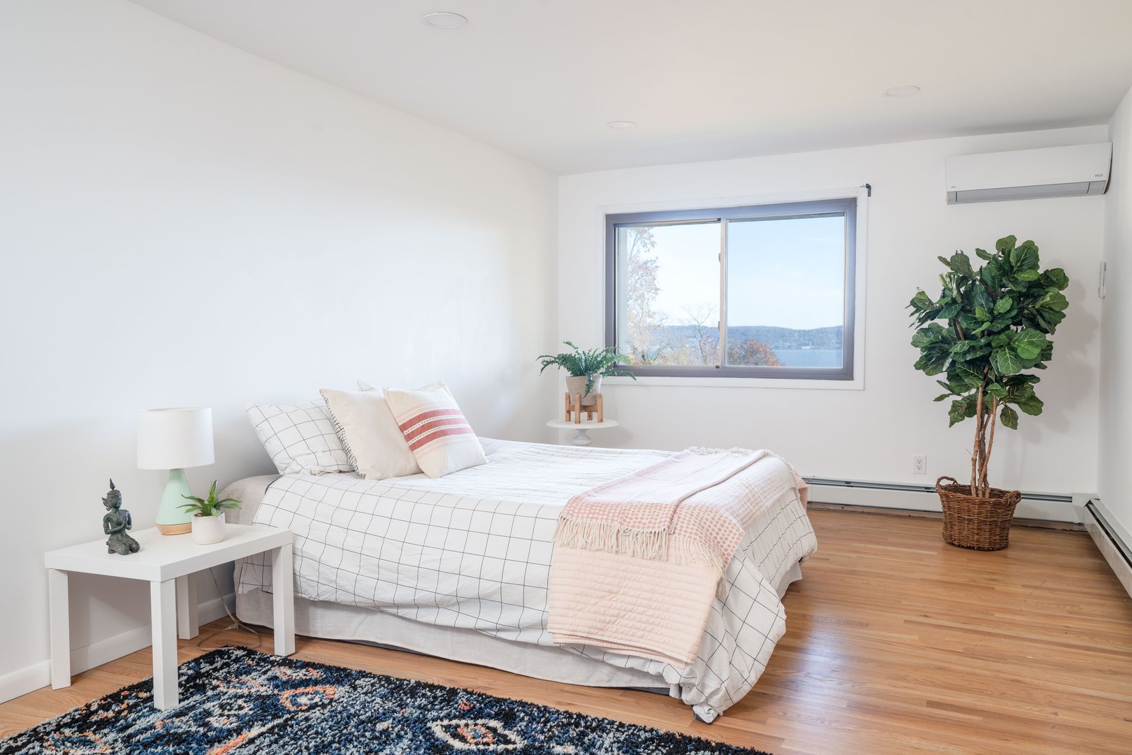 1099 Route 9W S  #2 Photo 4