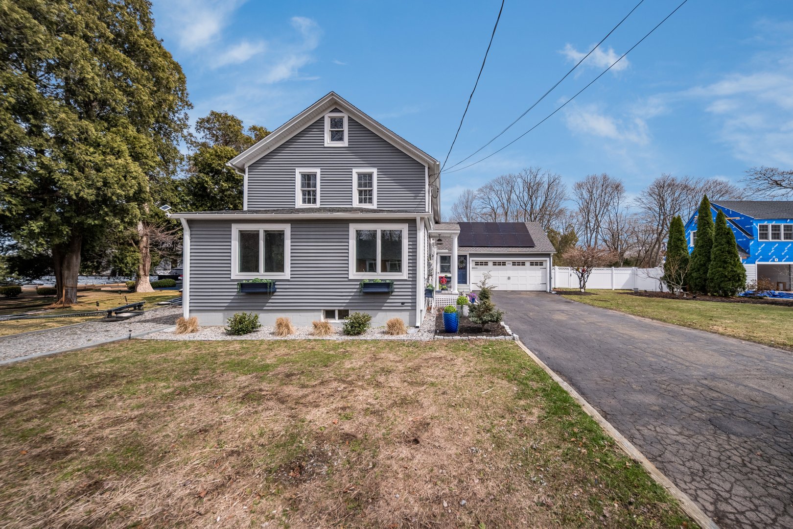 24 Cottage Place Photo 4