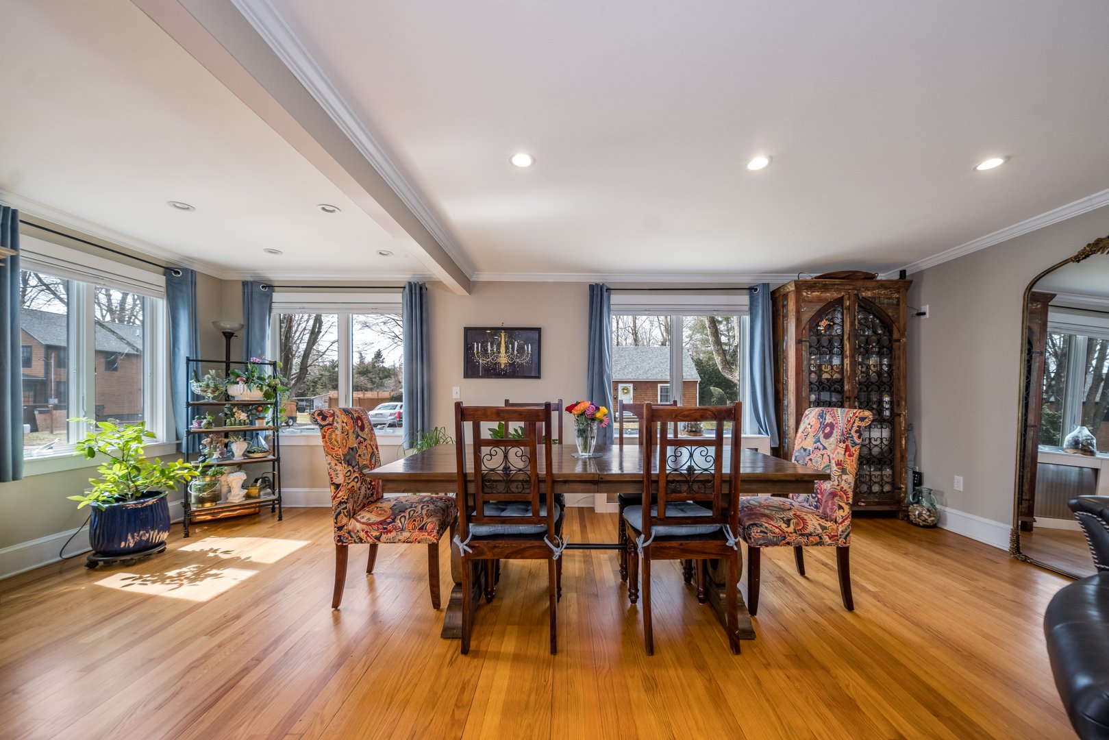 24 Cottage Place Photo 7