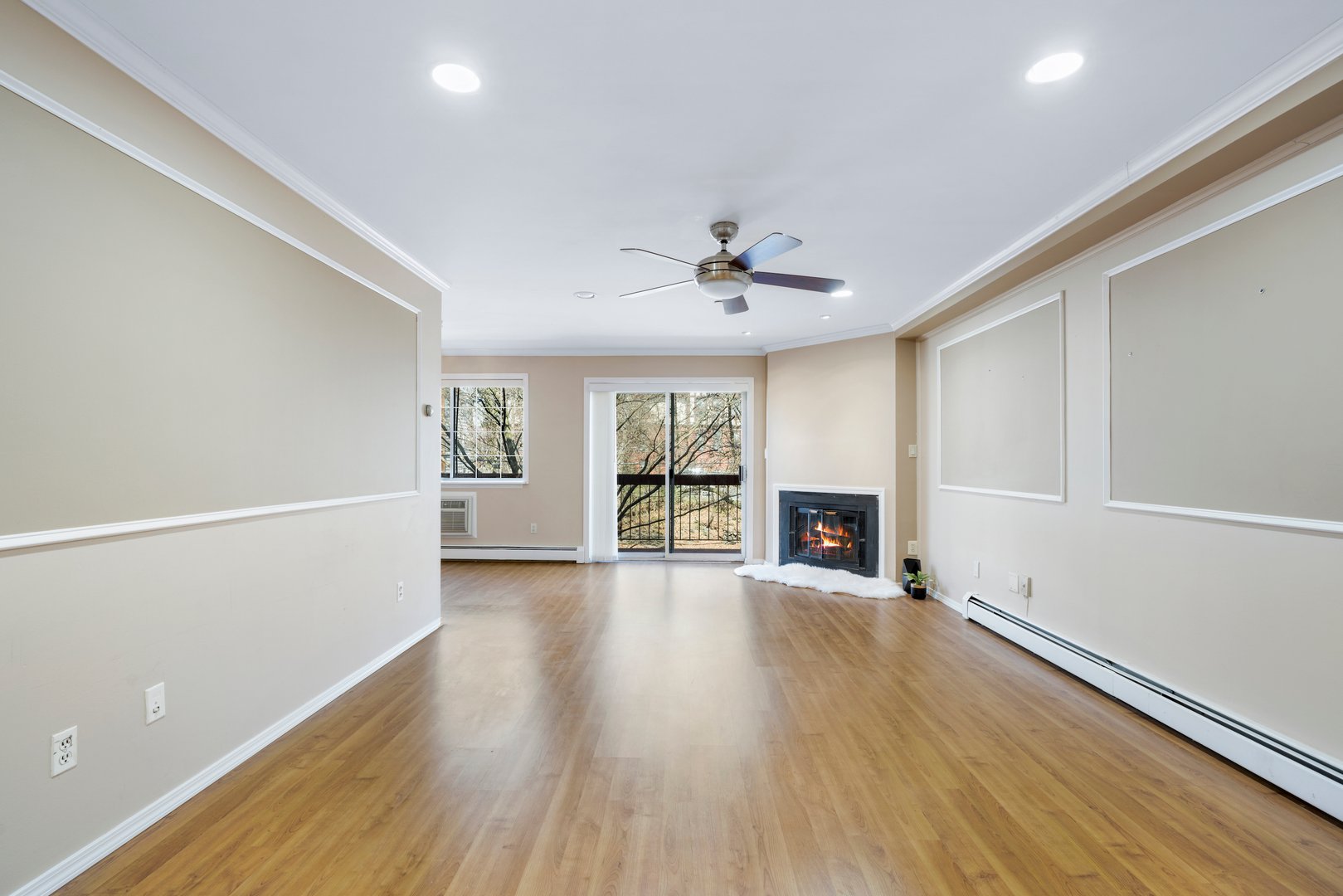 55 N Broadway  #3-14 Photo 1