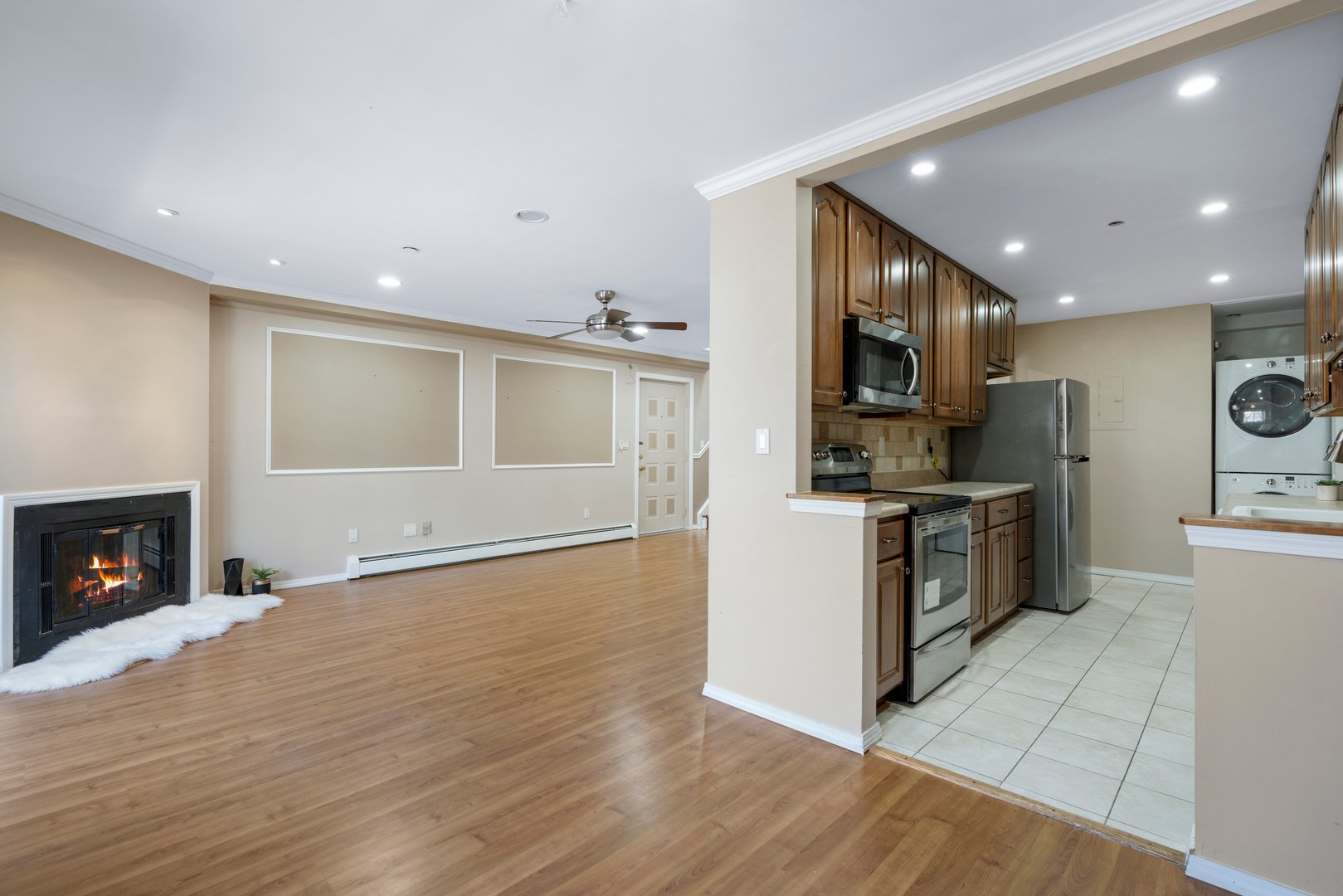 55 N Broadway  #3-14 Photo 19