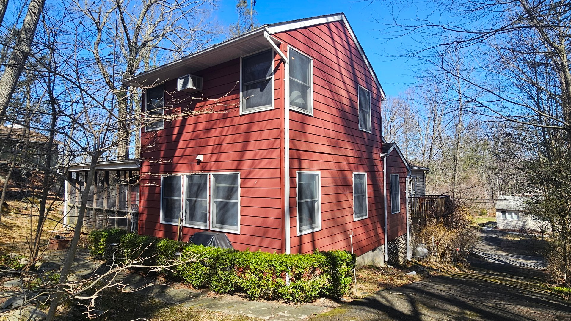 29 Carol Street Photo 32