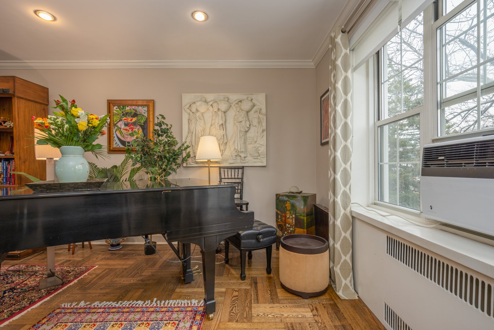 9 Midland Gardens  #4A Photo 6