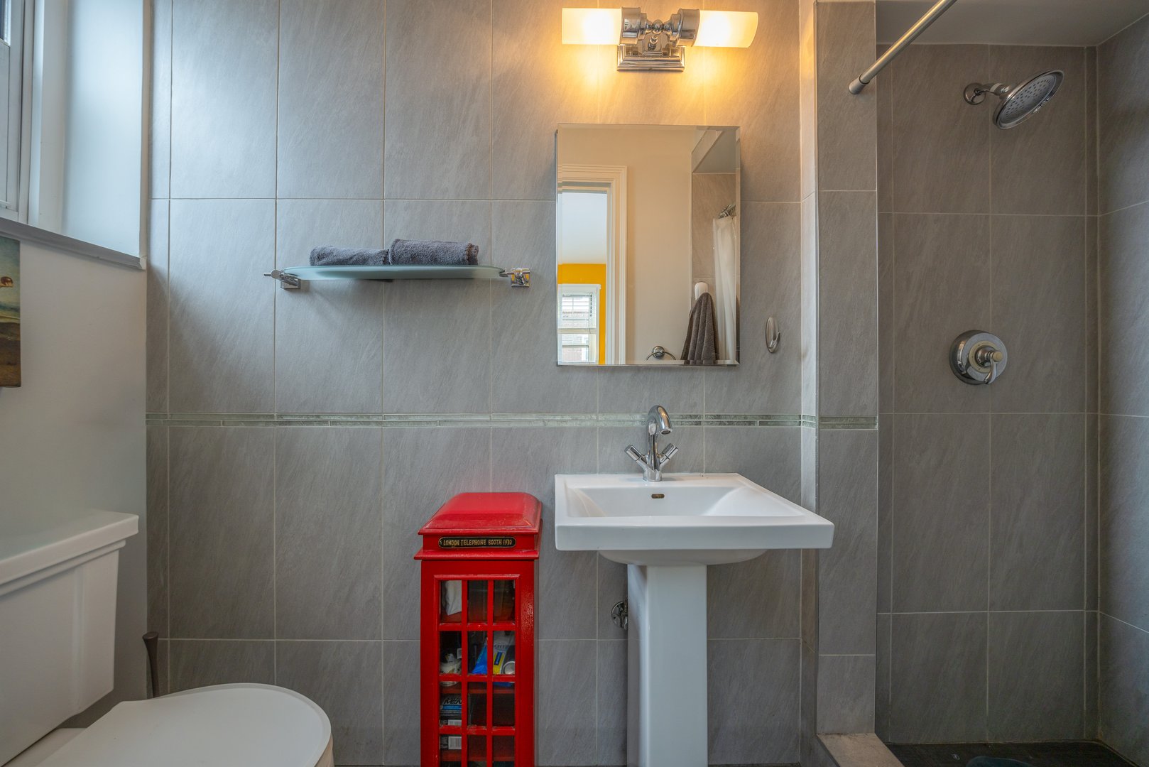 9 Midland Gardens  #4A Photo 12