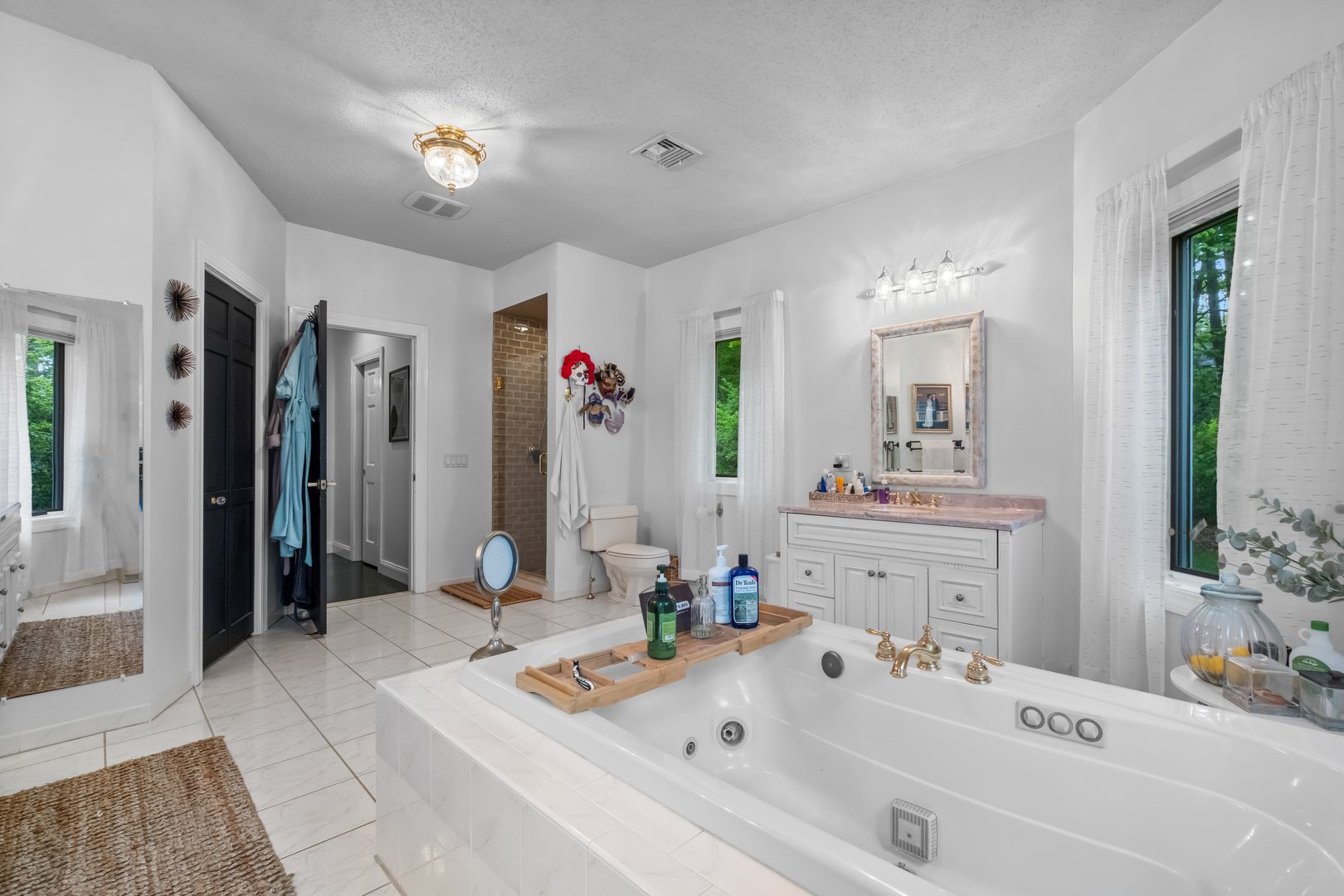 44 Carol Lane Photo 25