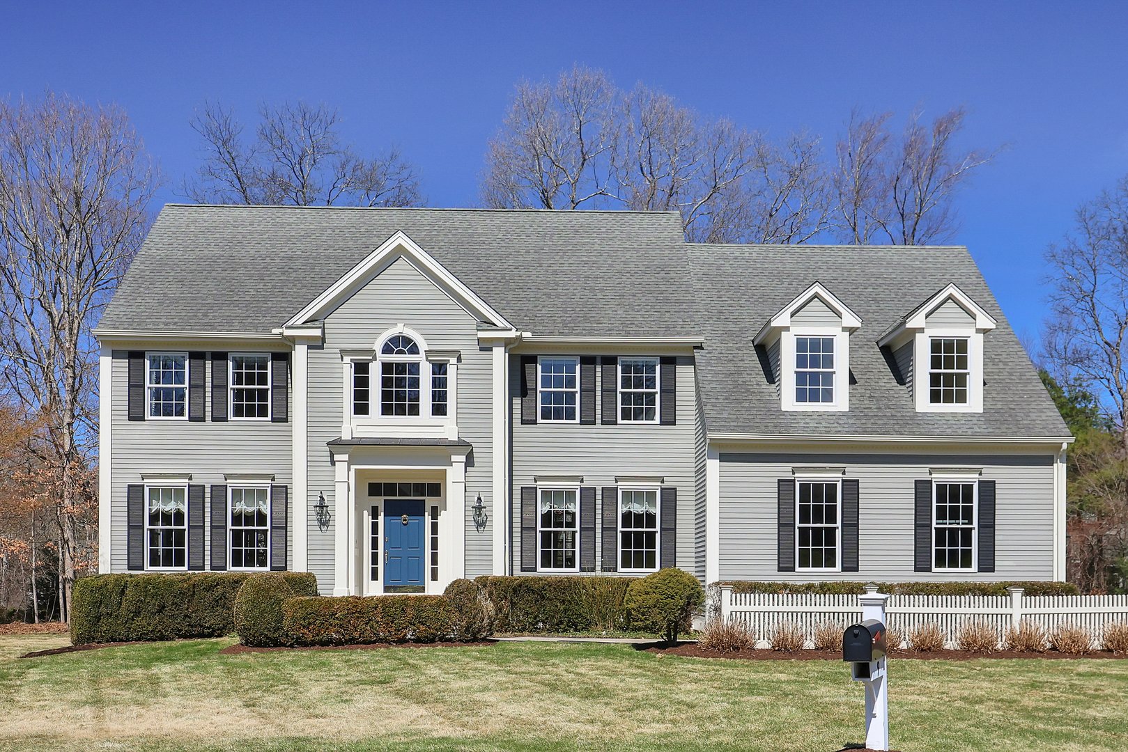 9 White Oak Lane Photo 4