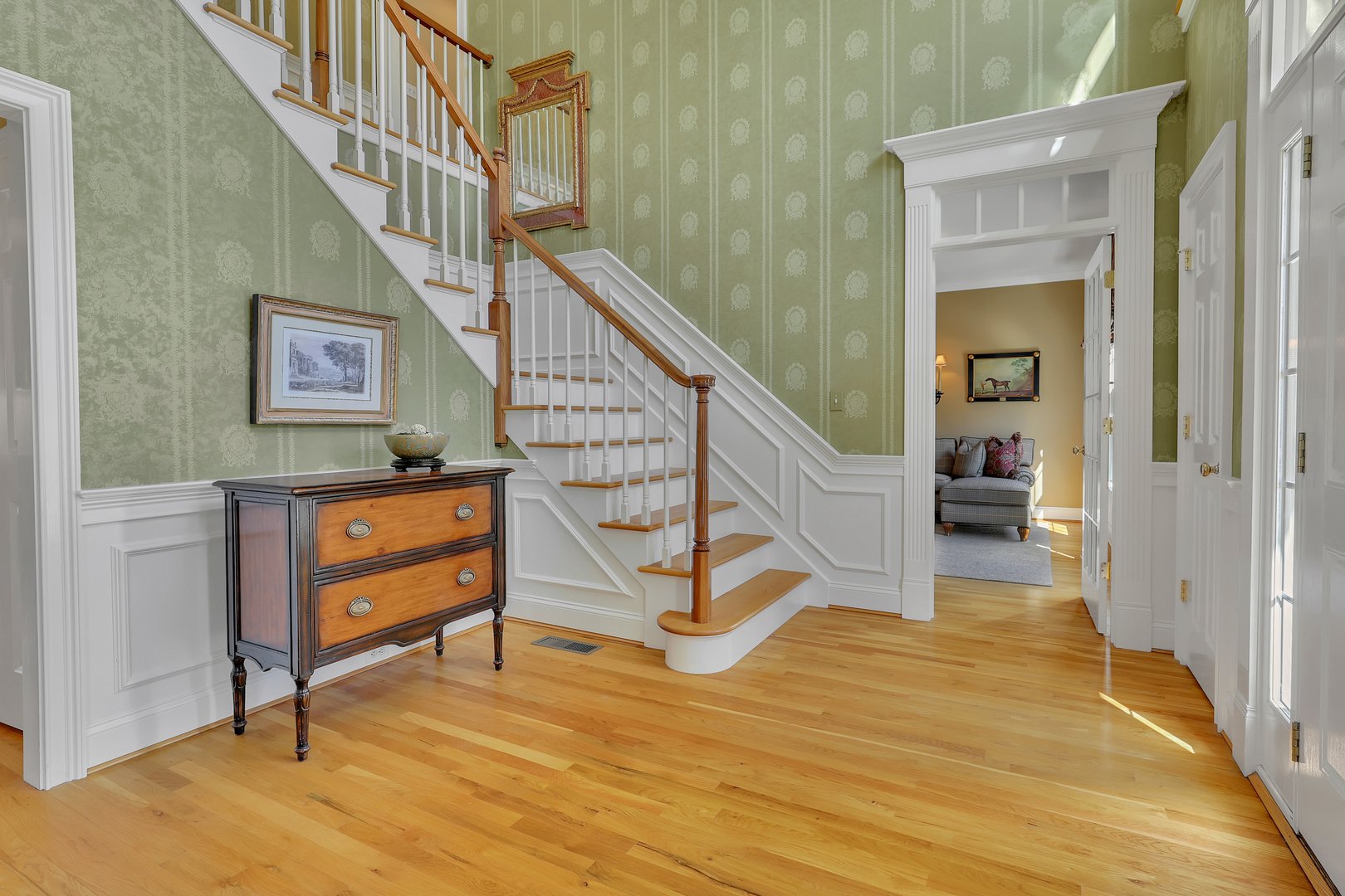 9 White Oak Lane Photo 5