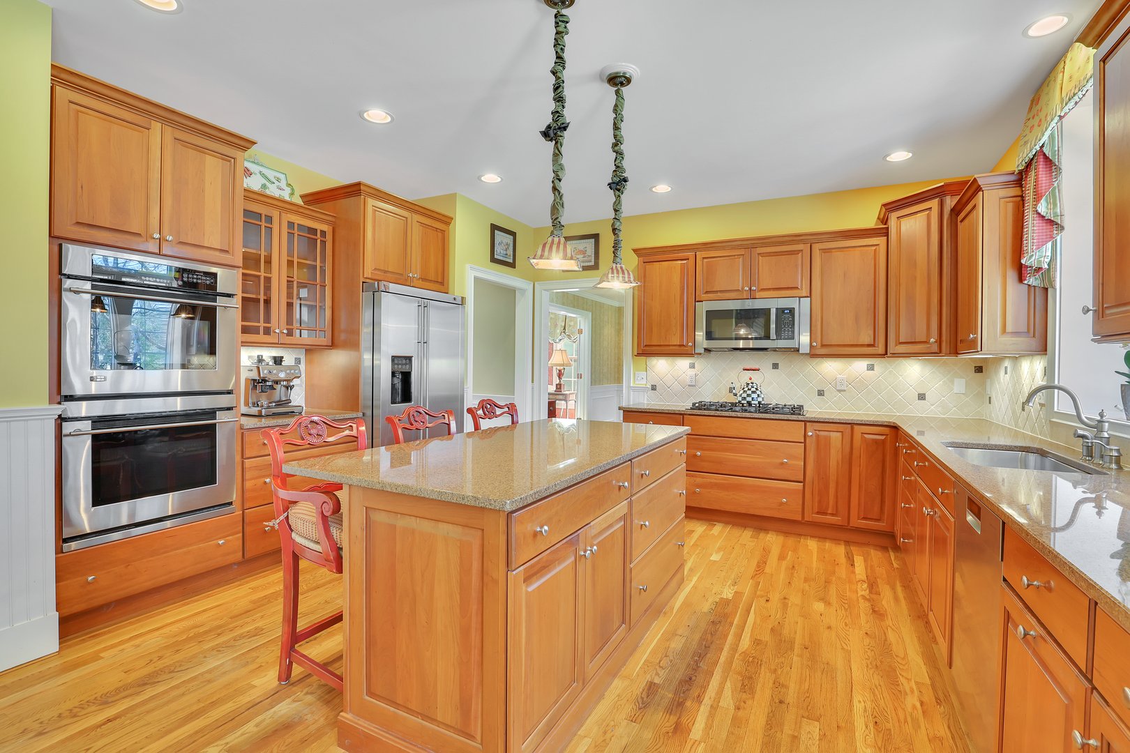 9 White Oak Lane Photo 7