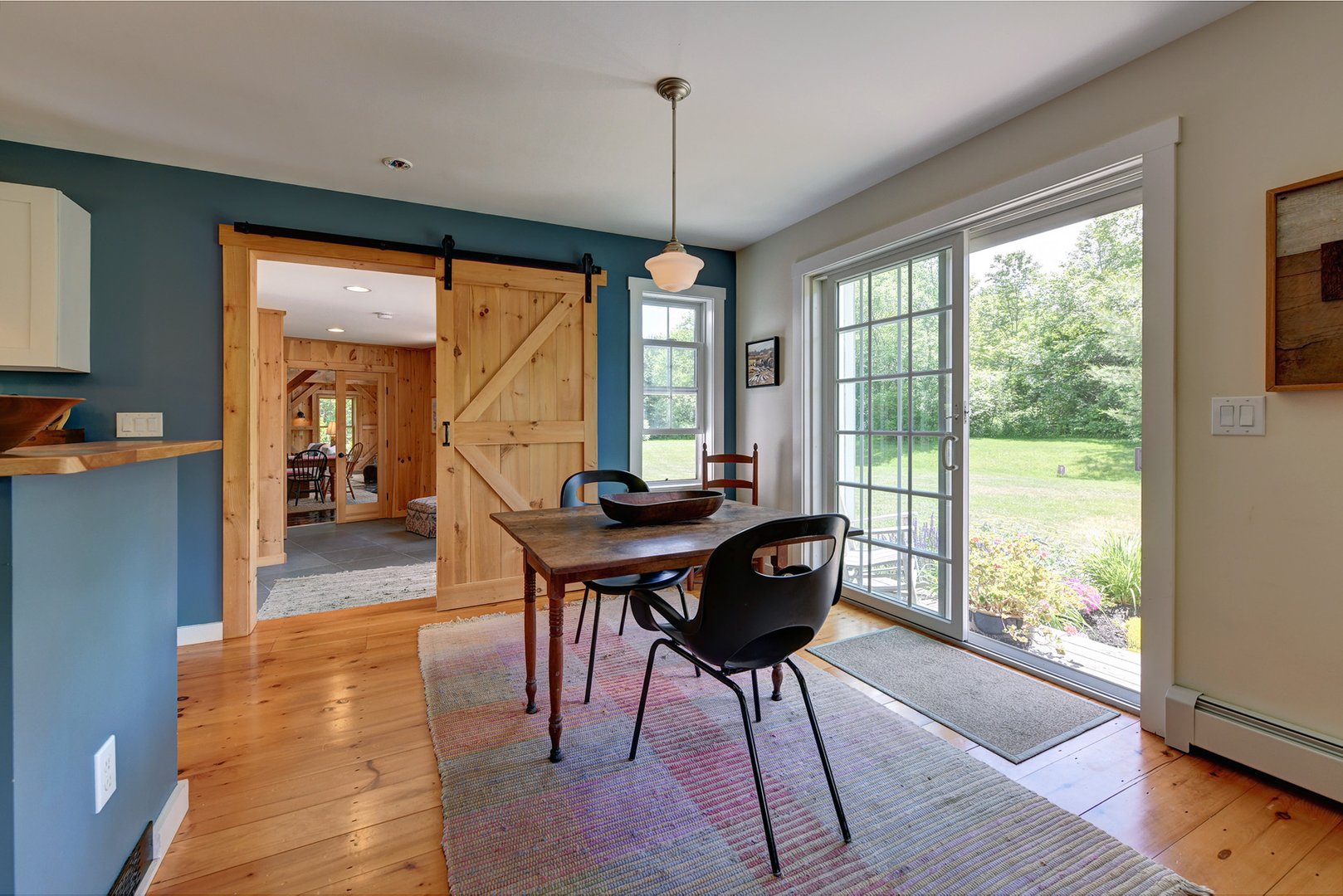 66 Access Rd Photo 24