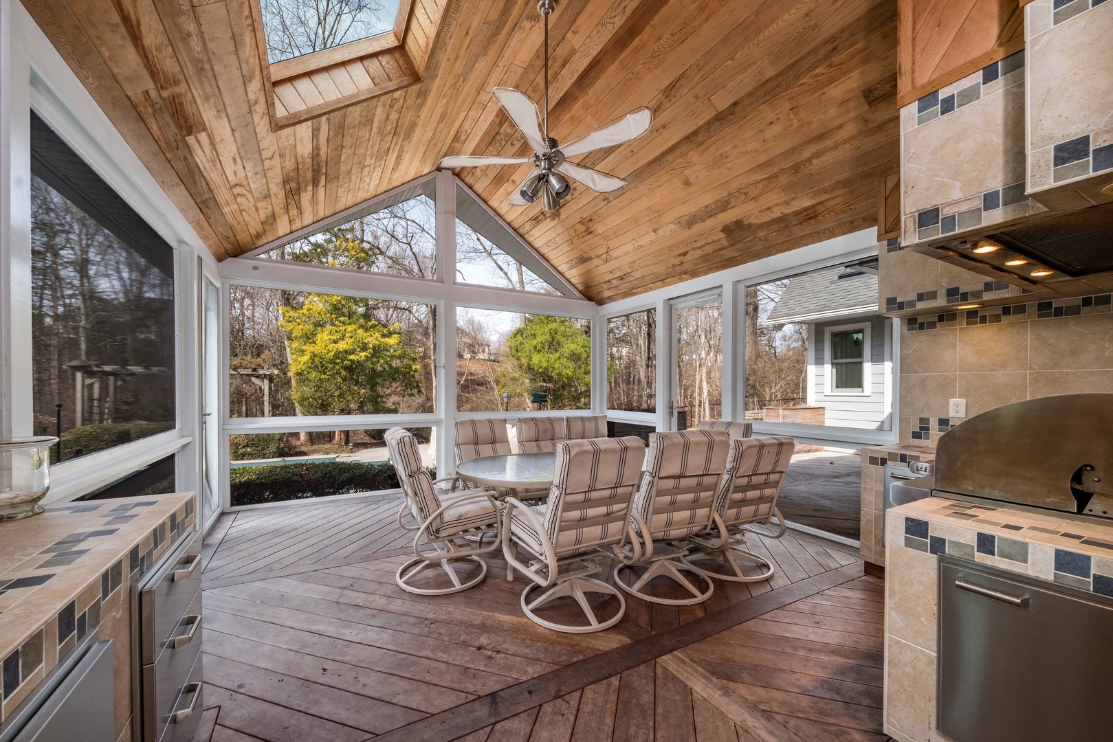 1800 Moose Hill Road Photo 22