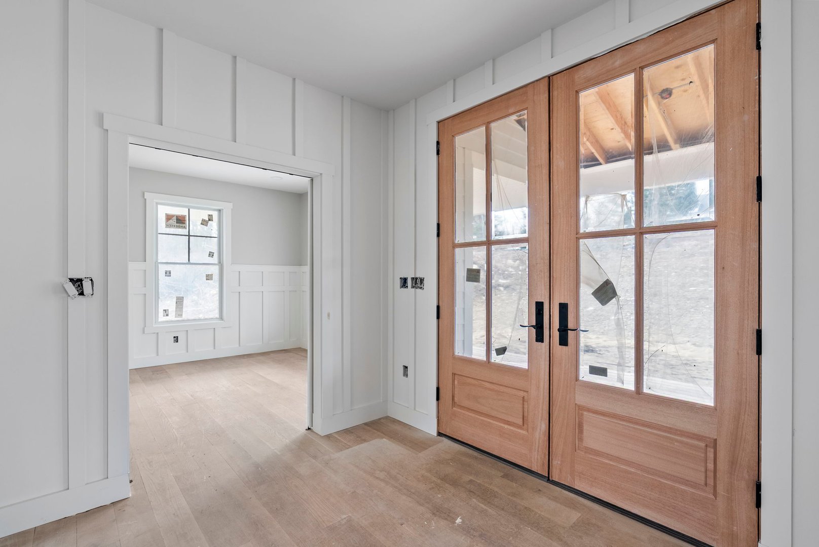 2 Pickett Road Photo 4