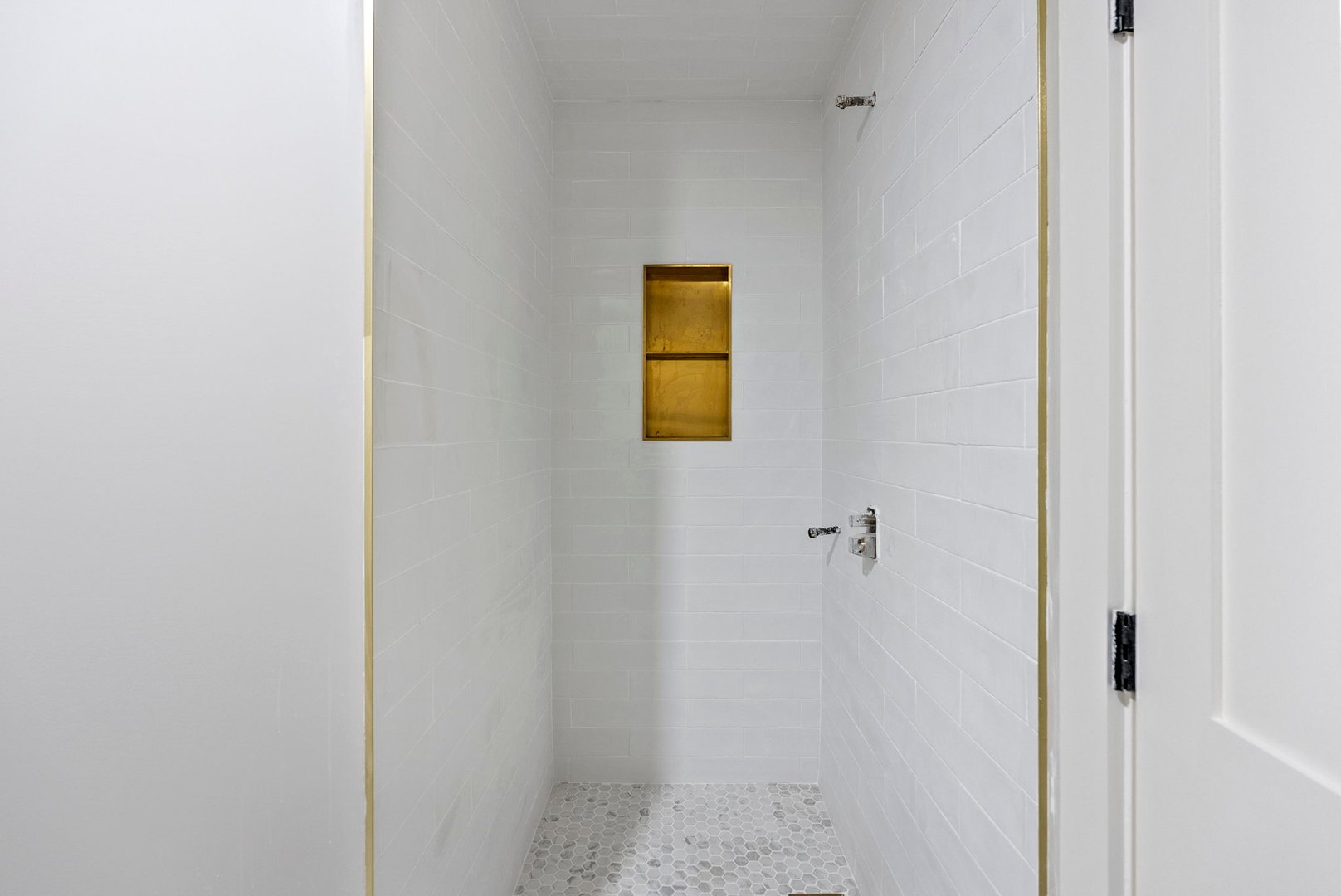 2 Pickett Road Photo 29