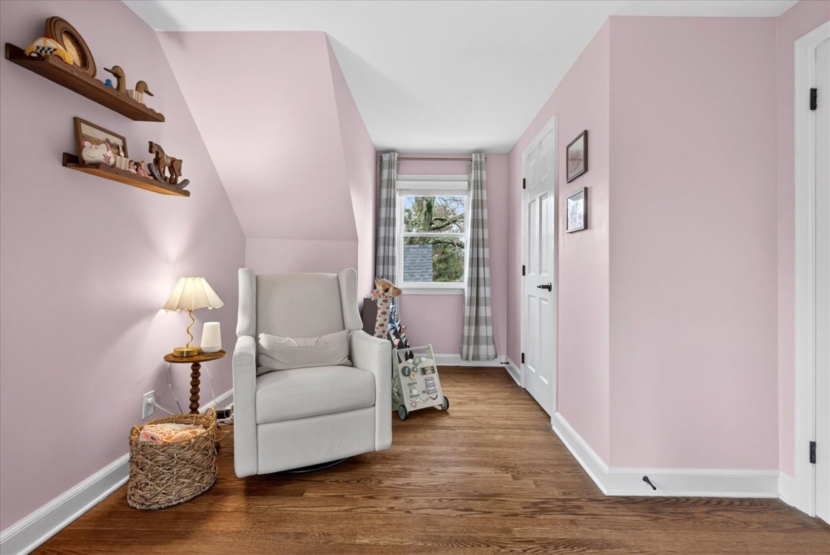 45 Walnut Street Photo 26