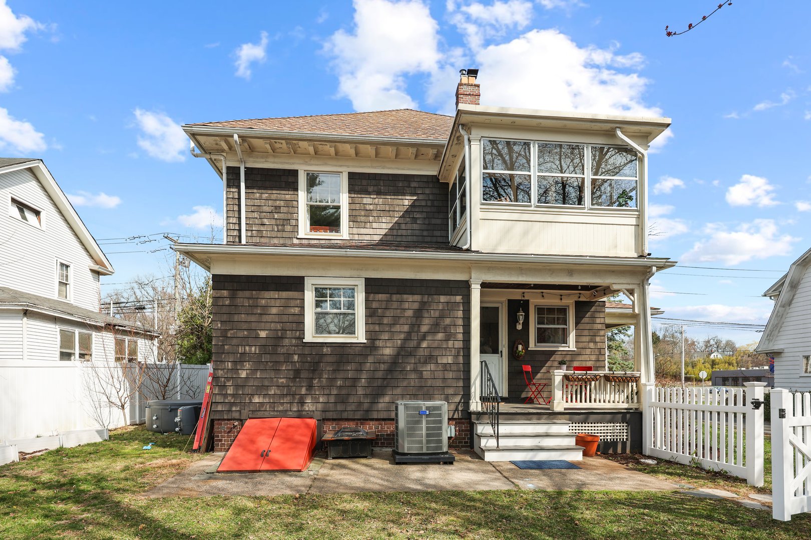 1720 Whitney Avenue Photo 34