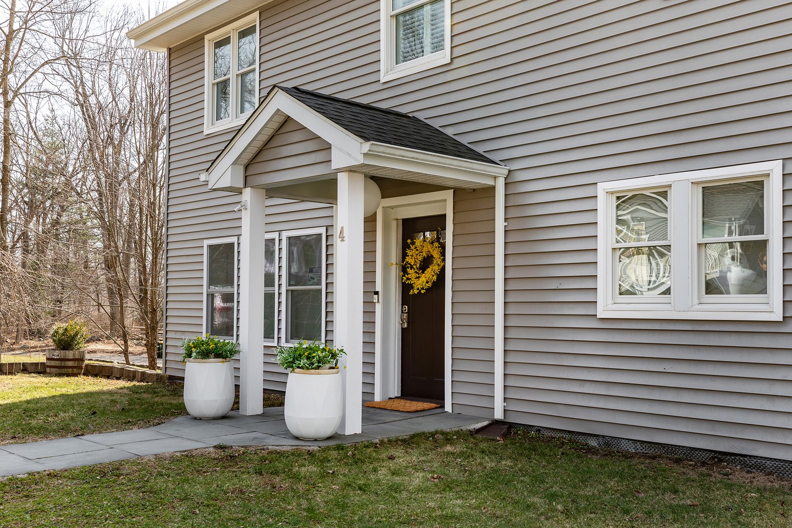 4 Darien Road Photo 1