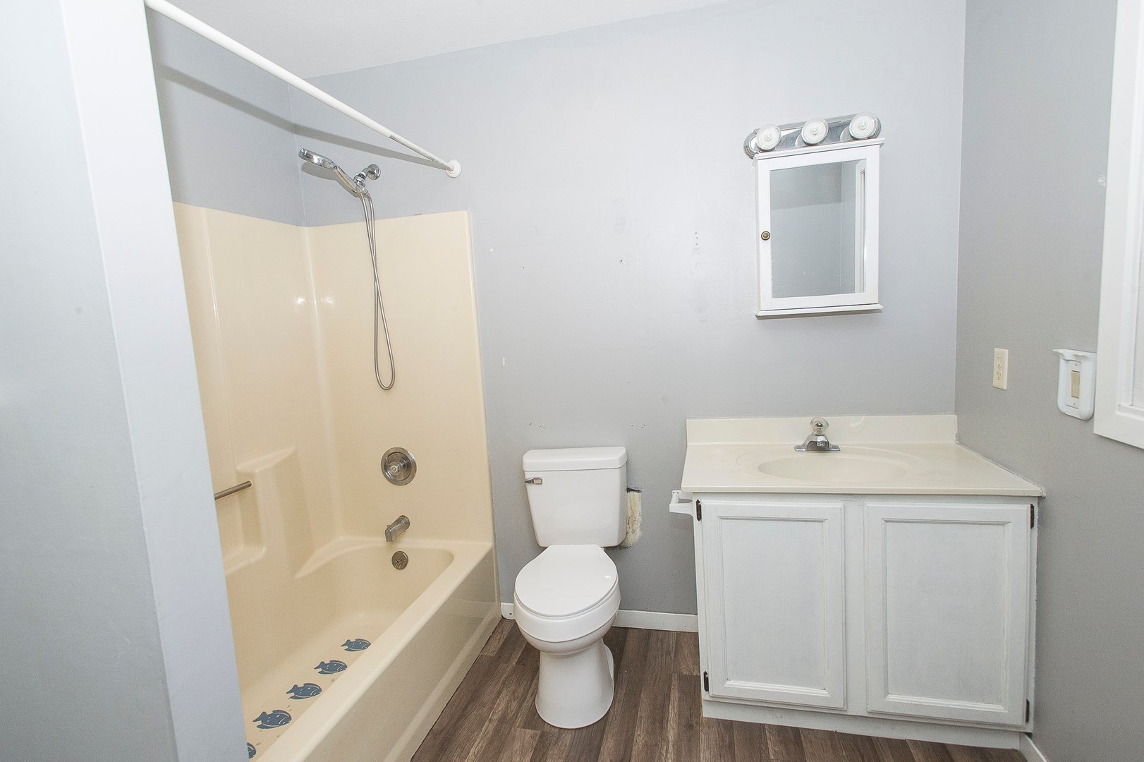 89 Doman Drive Photo 9