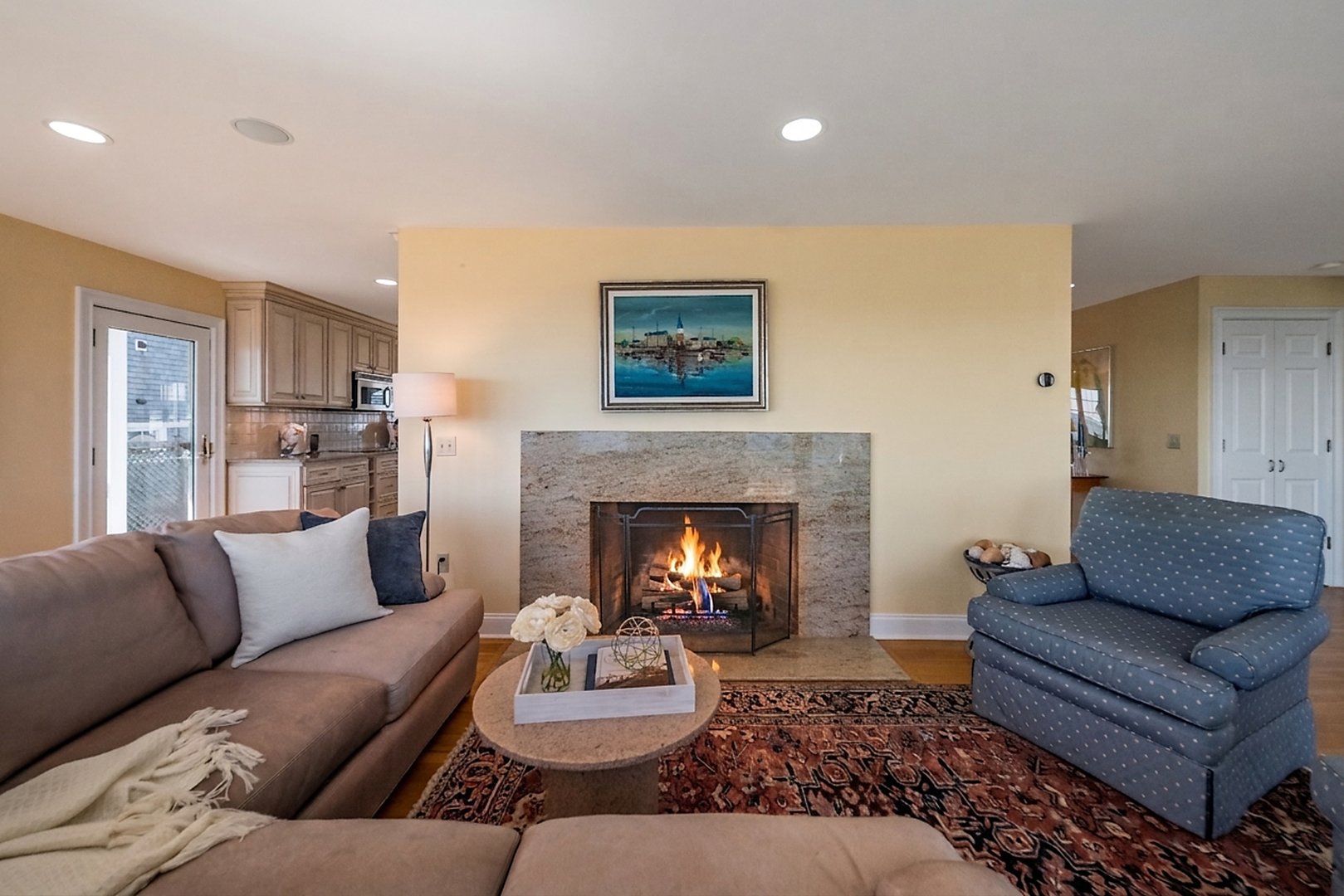 6 Point Road Photo 16