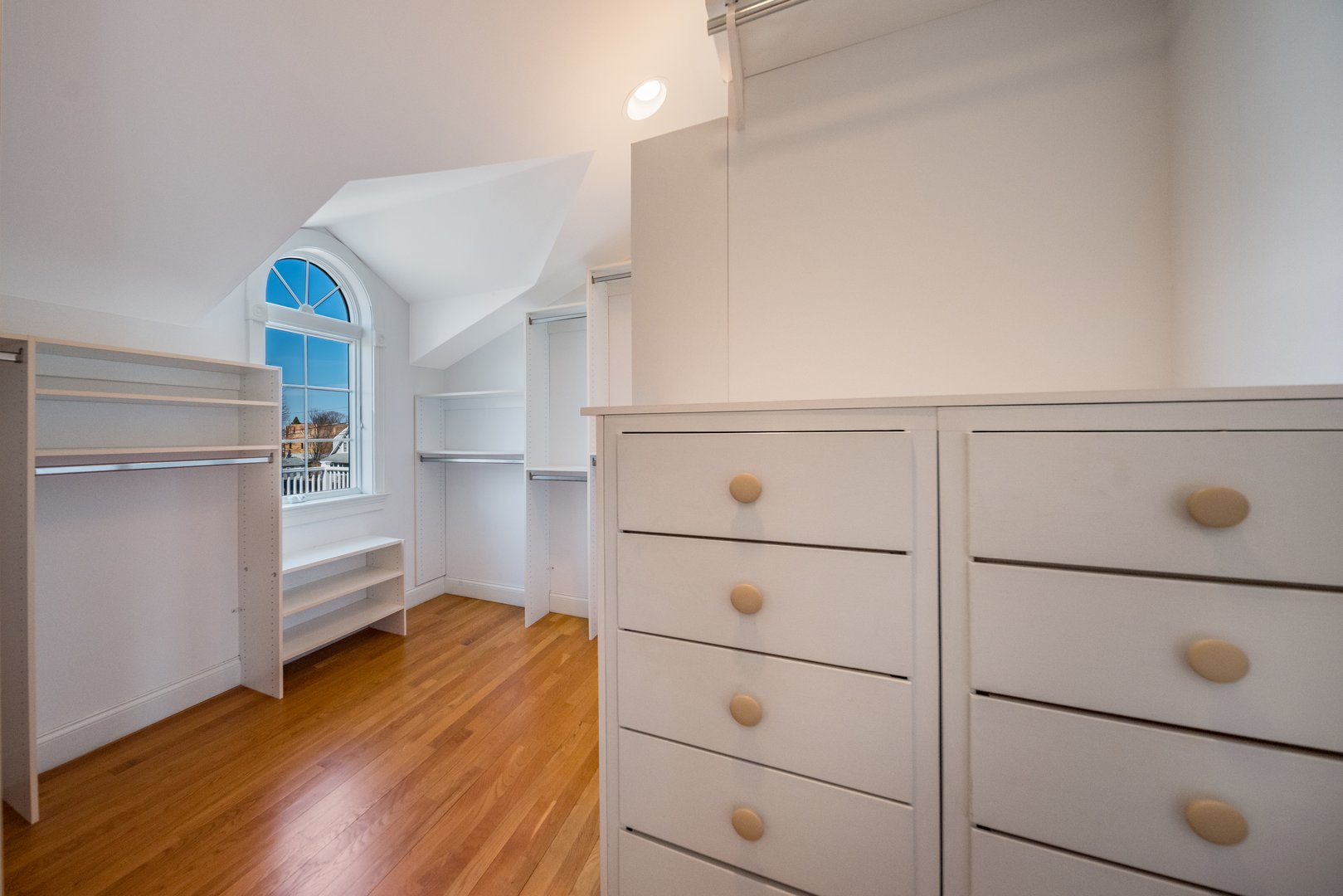 6 Point Road Photo 39