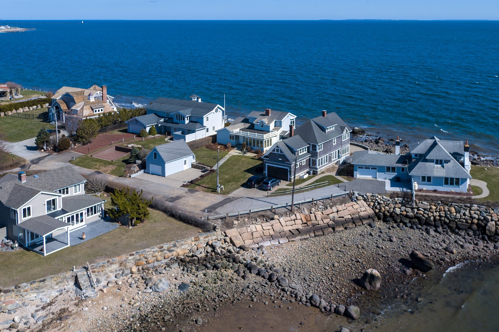 6 Point Road Photo 46