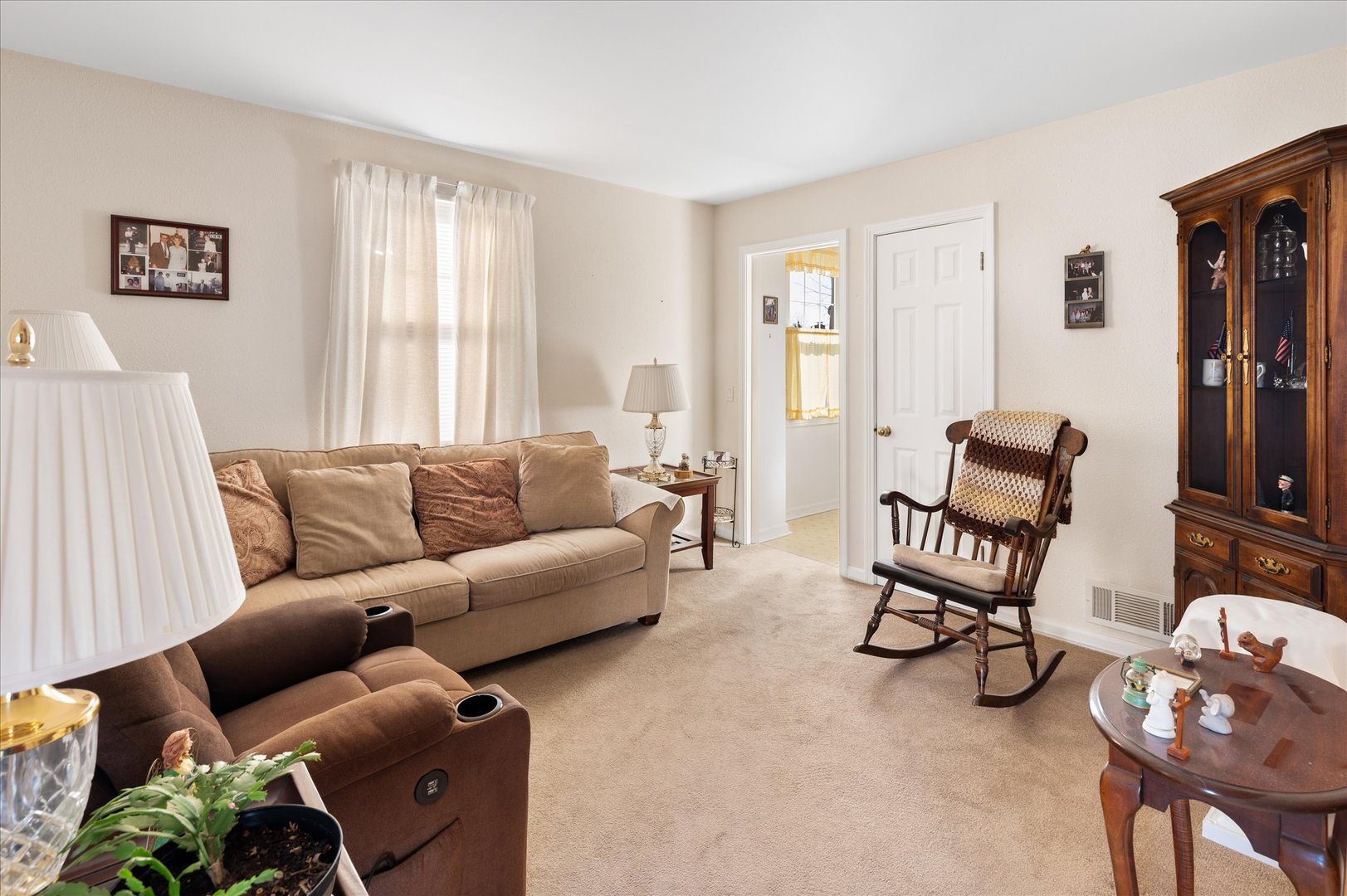 453 Sylvan Knoll Road Photo 3