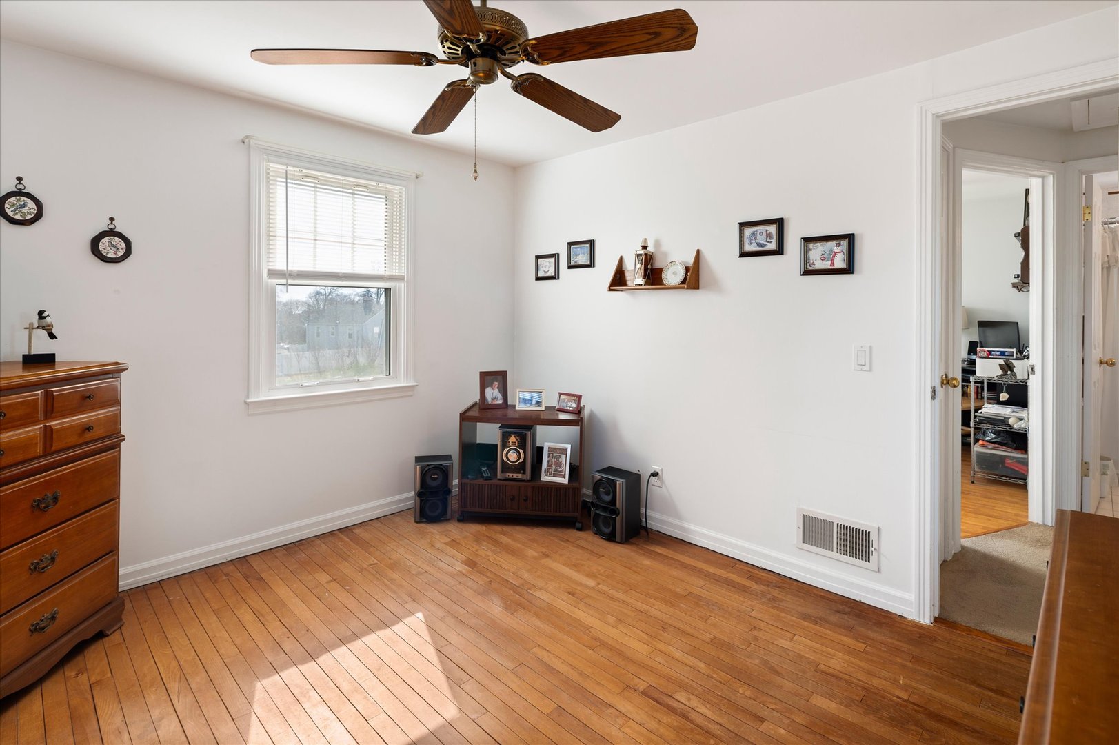 453 Sylvan Knoll Road Photo 6