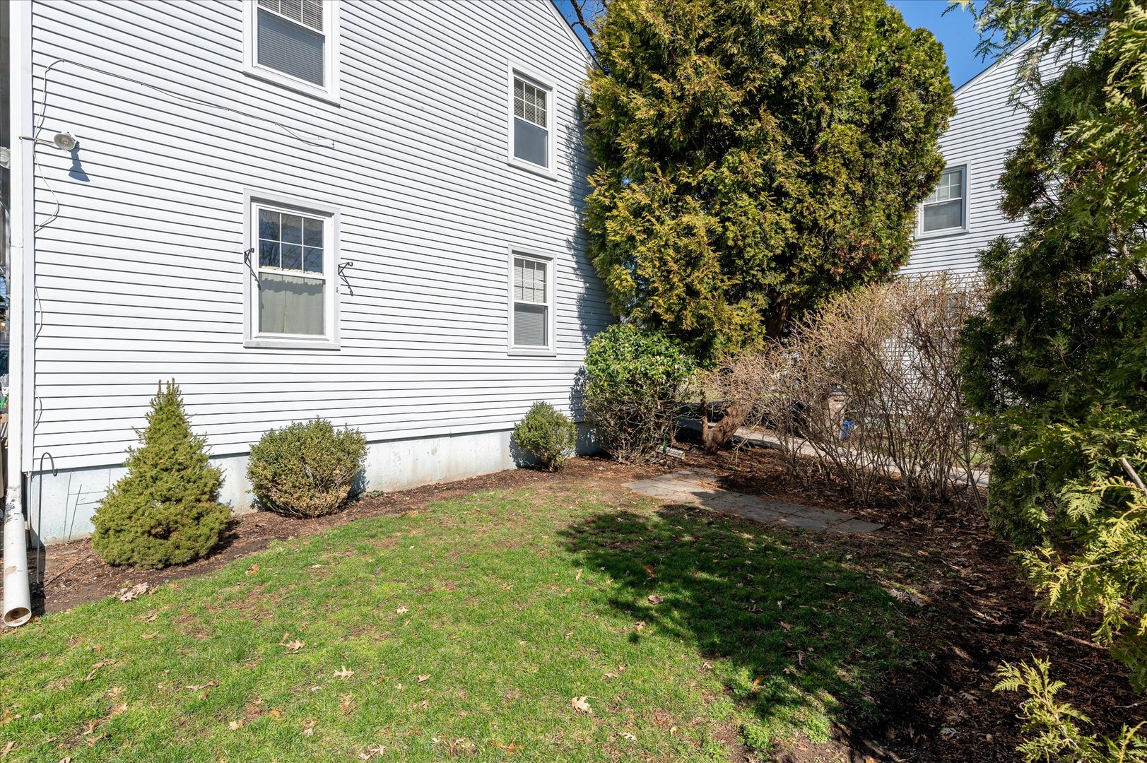 453 Sylvan Knoll Road Photo 13