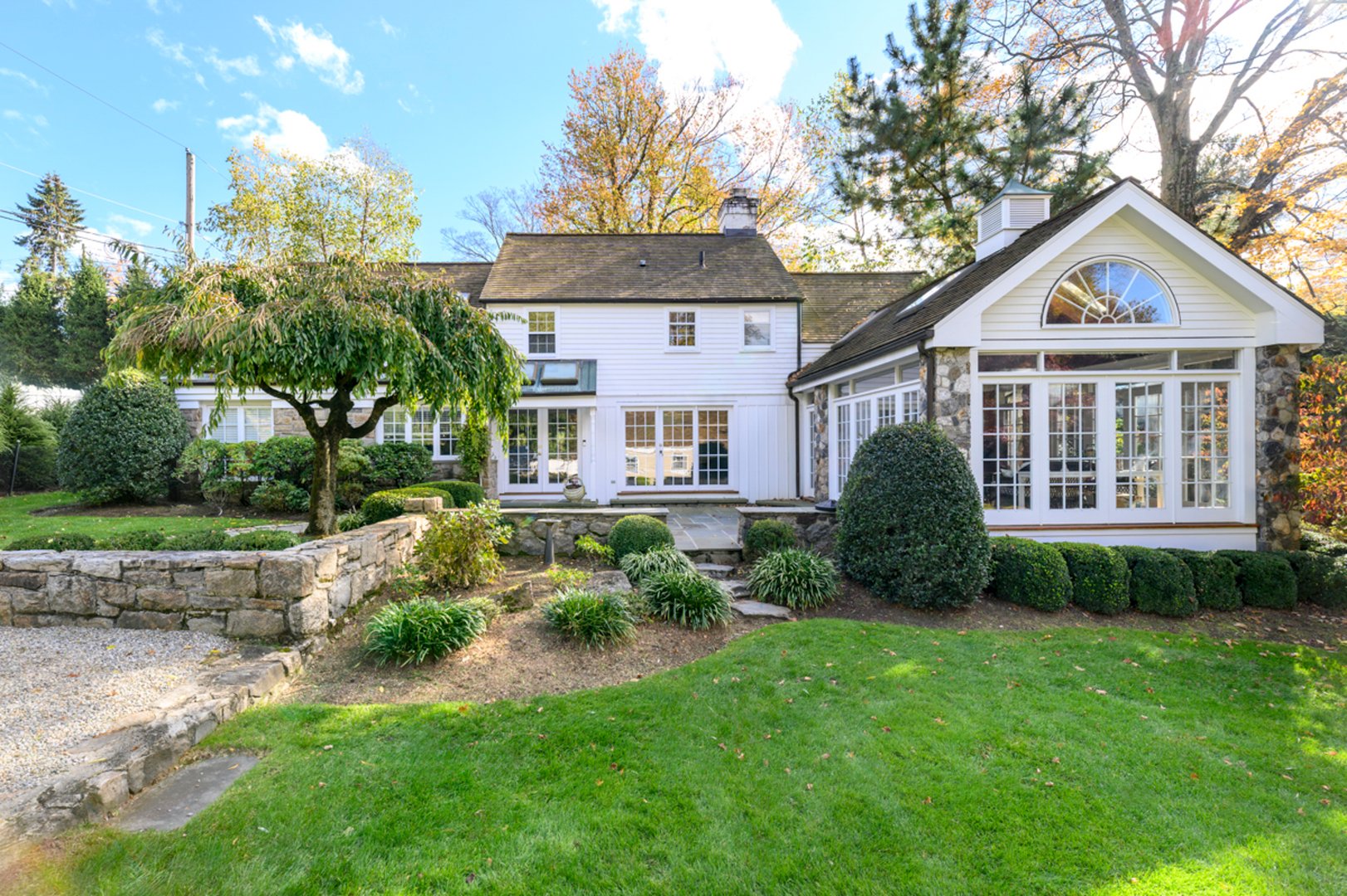 1 Westview Lane Photo 3