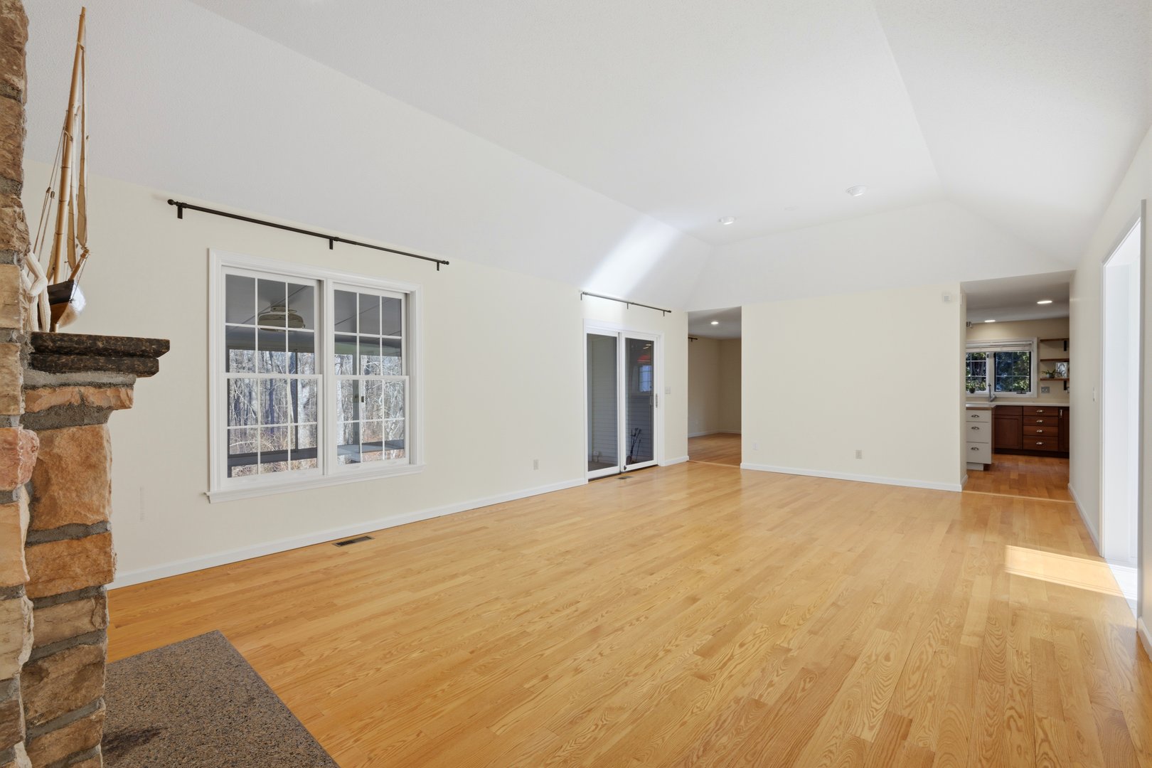 107 Payer Lane Photo 11