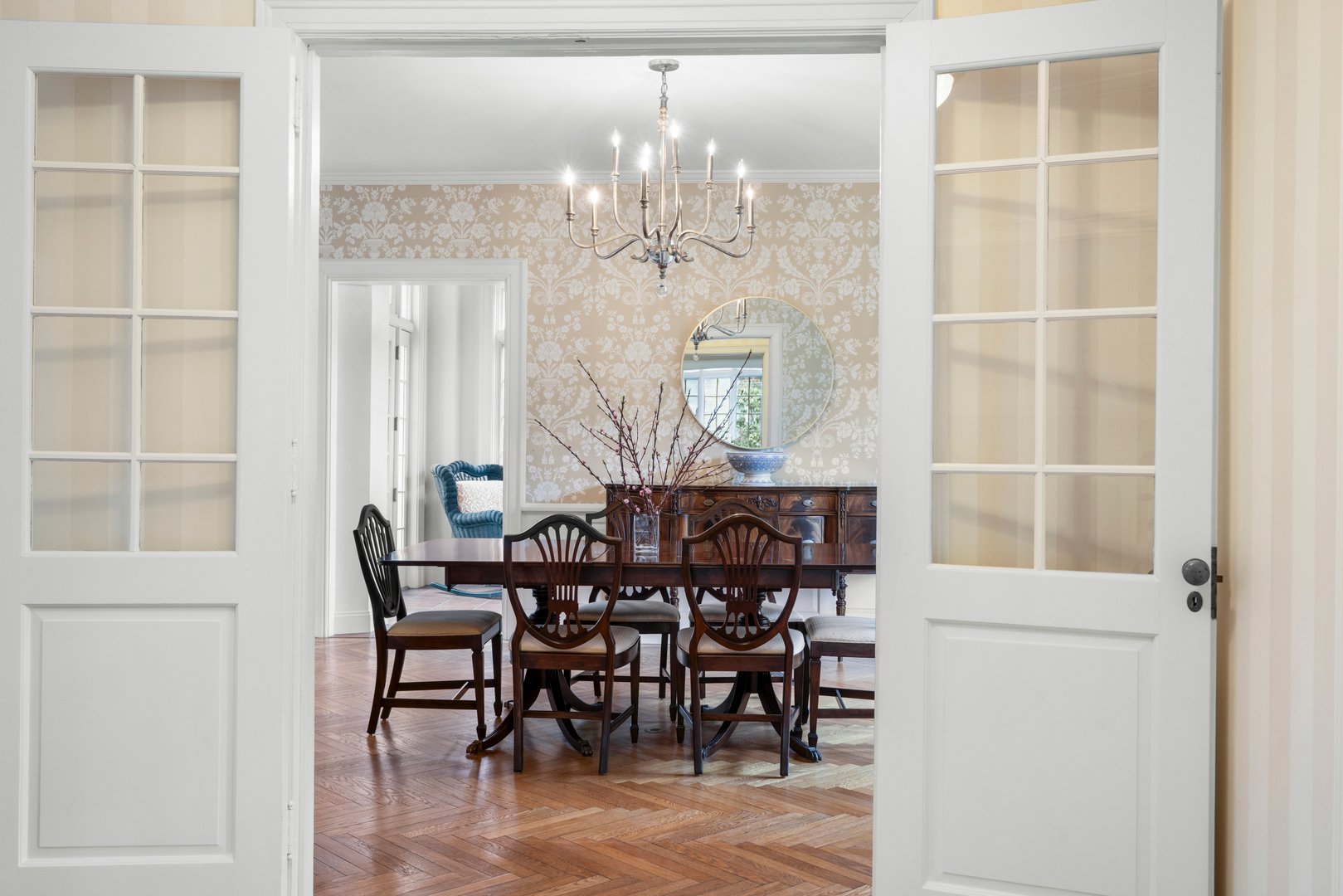 80 Forest Avenue Photo 11