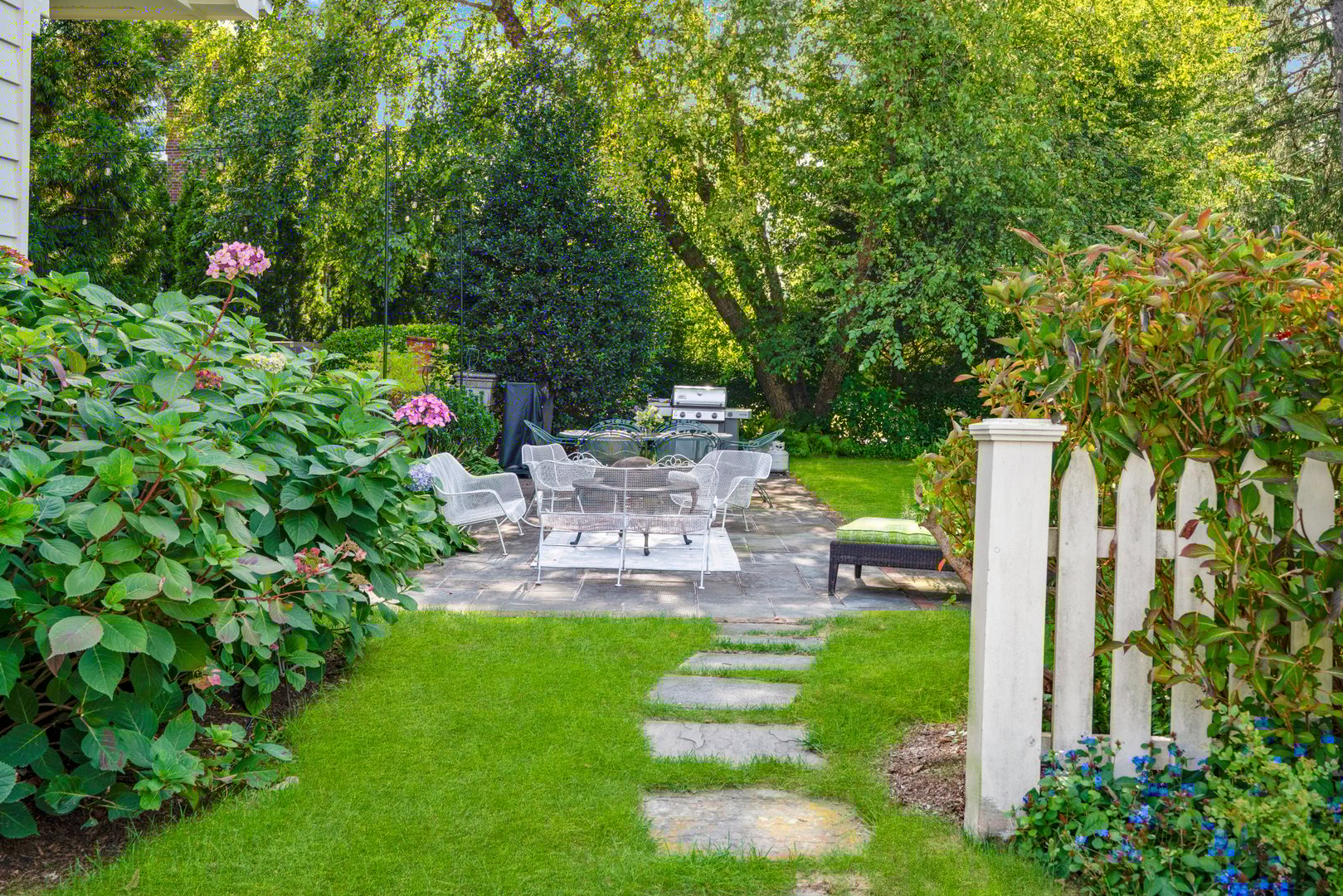 80 Forest Avenue Photo 40