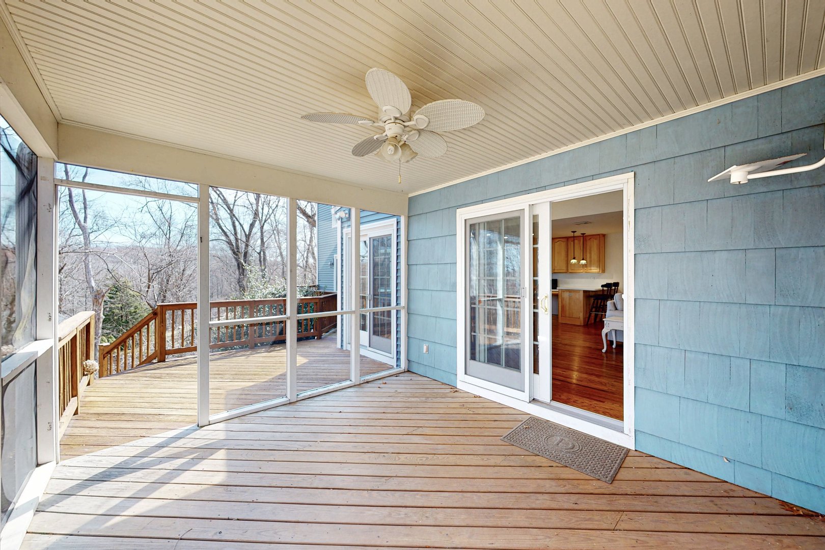 11 Joan Drive Photo 8