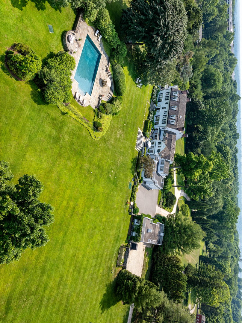 1619 Purchase Street Photo 7