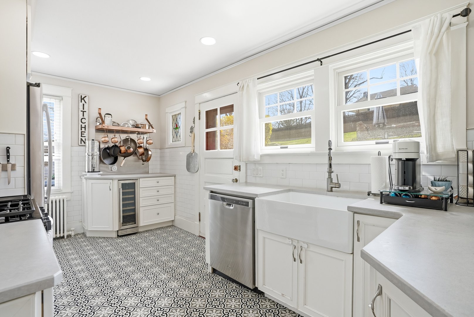 68 Allen Street Photo 14