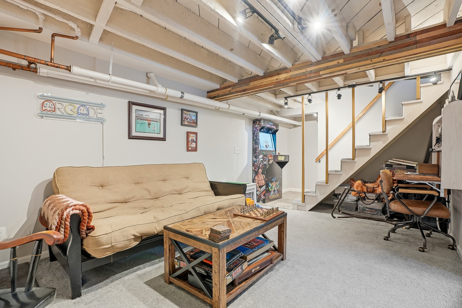 68 Allen Street Photo 24