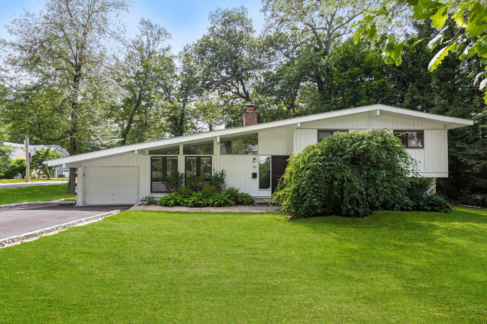 43 Winslow Road Photo 1