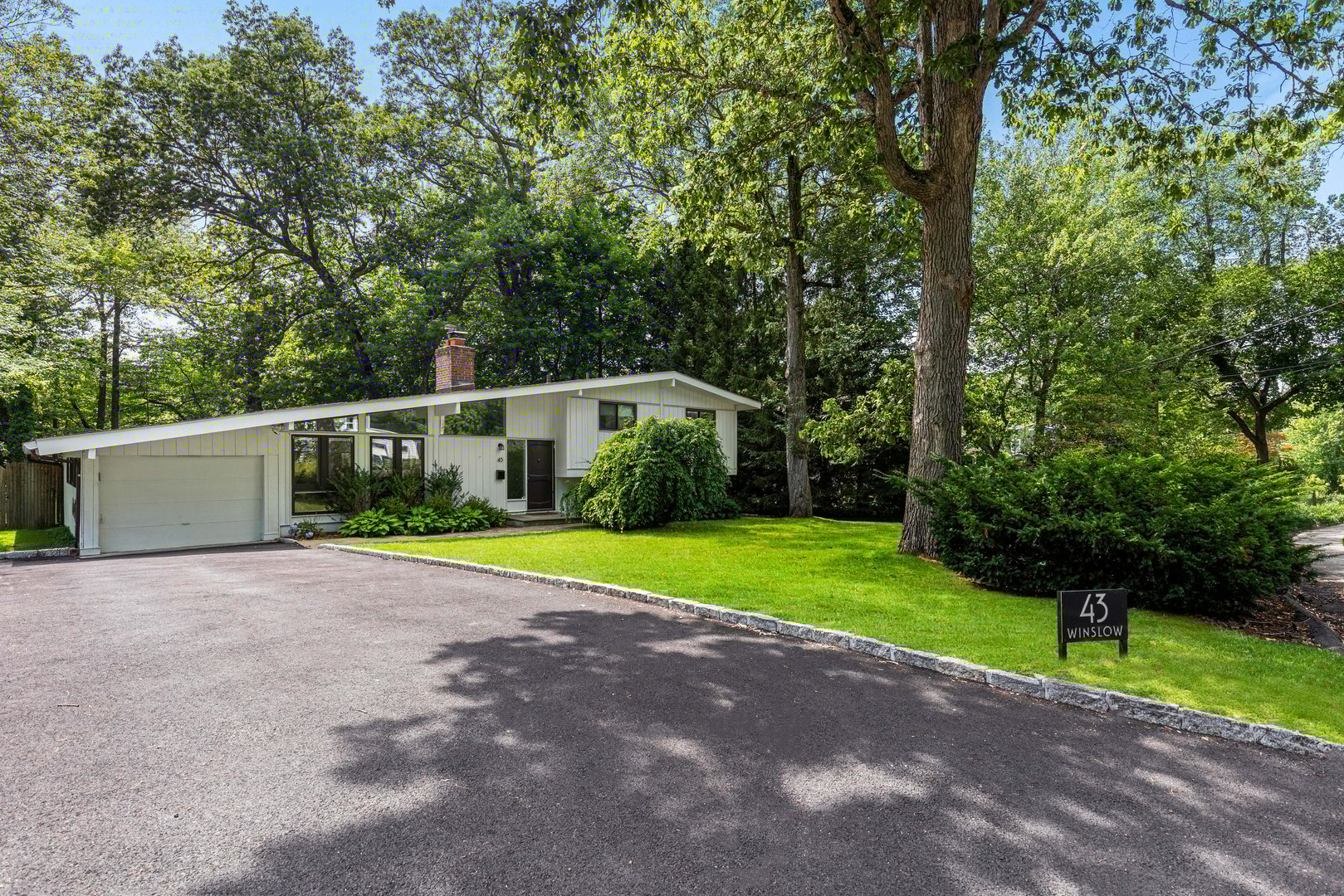 43 Winslow Road Photo 2