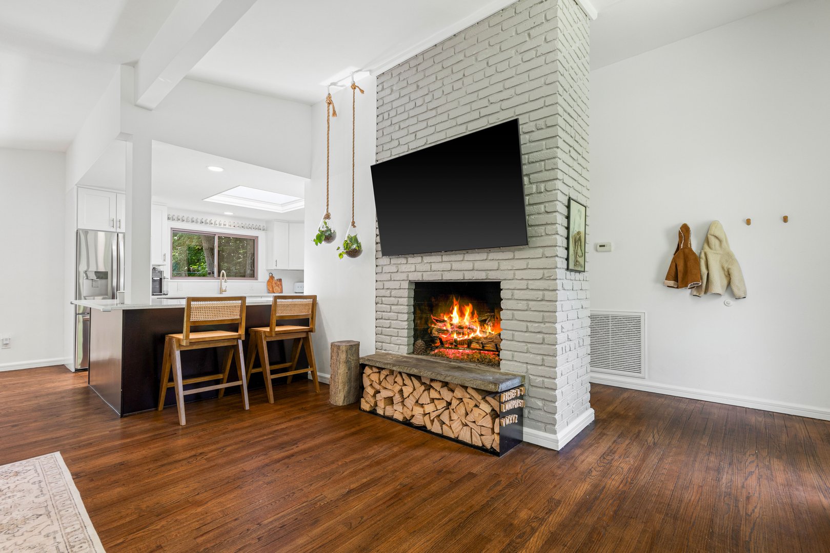 43 Winslow Road Photo 6