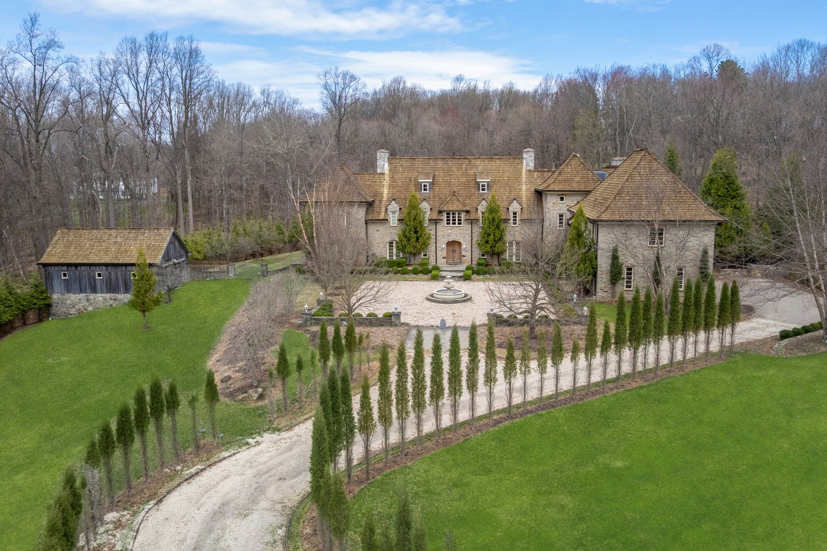 72 Guard Hill Road Photo 1