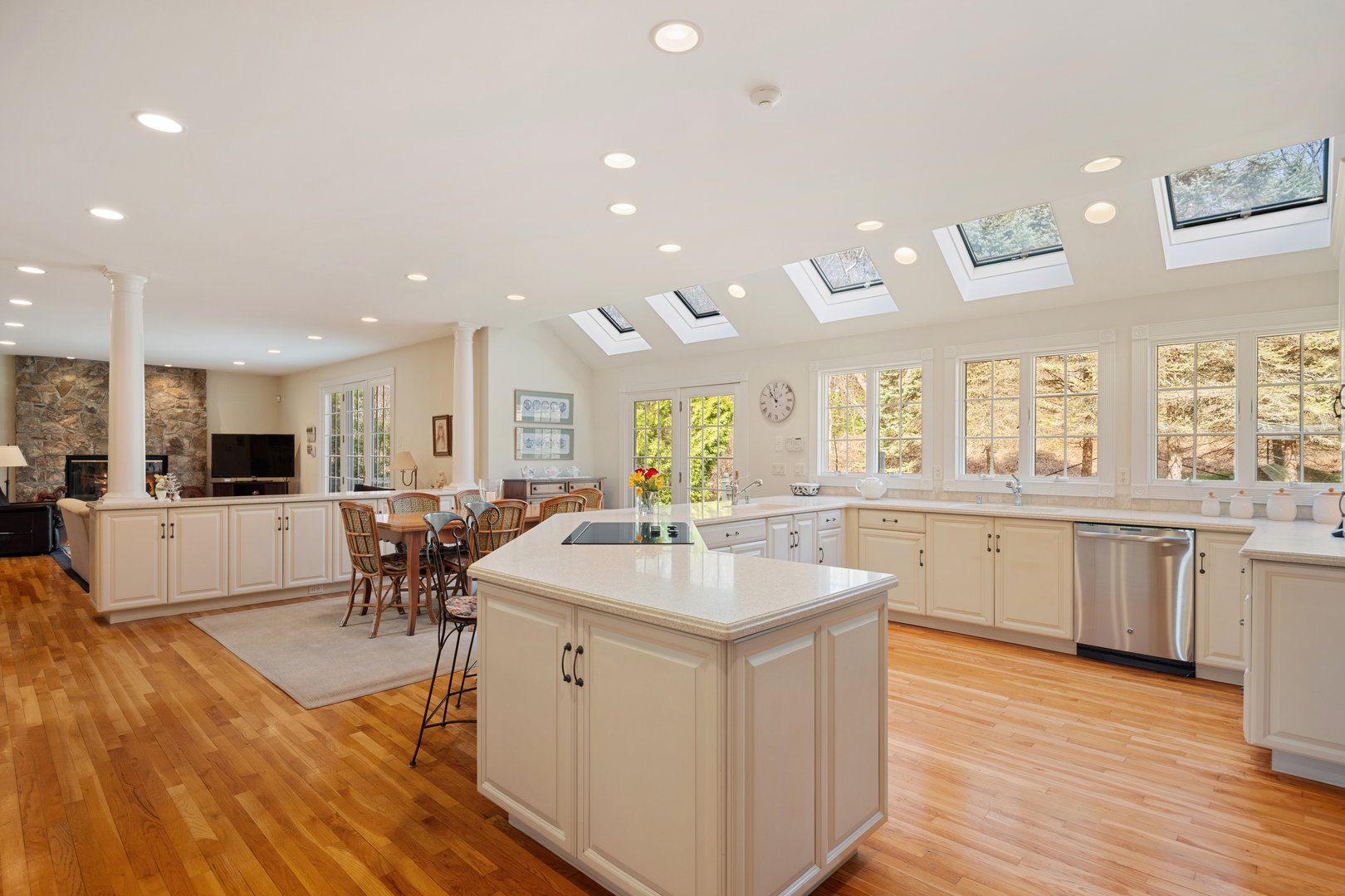 42 Dogwood Lane Photo 15