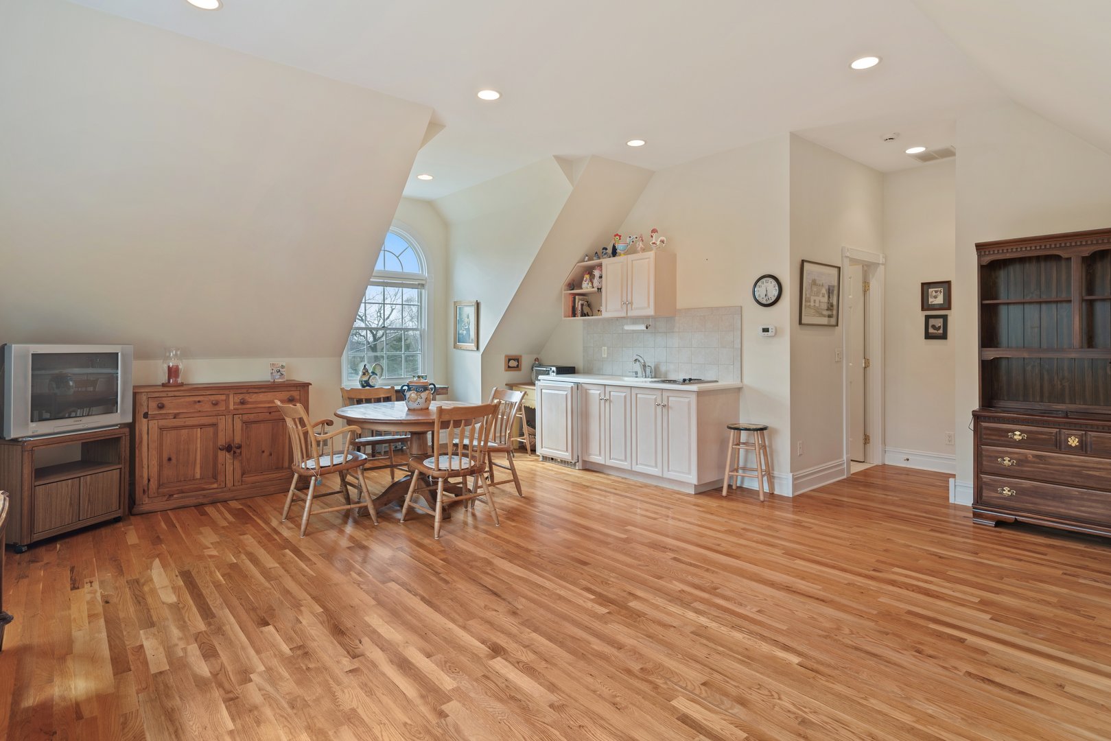 42 Dogwood Lane Photo 34