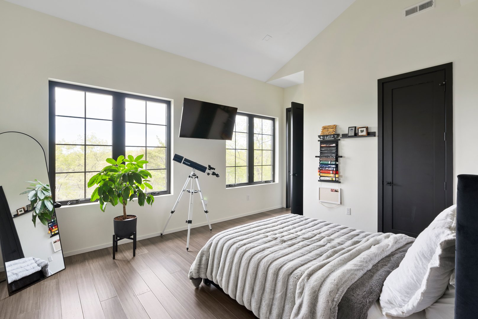 509 Cedar Ridge Drive Photo 30