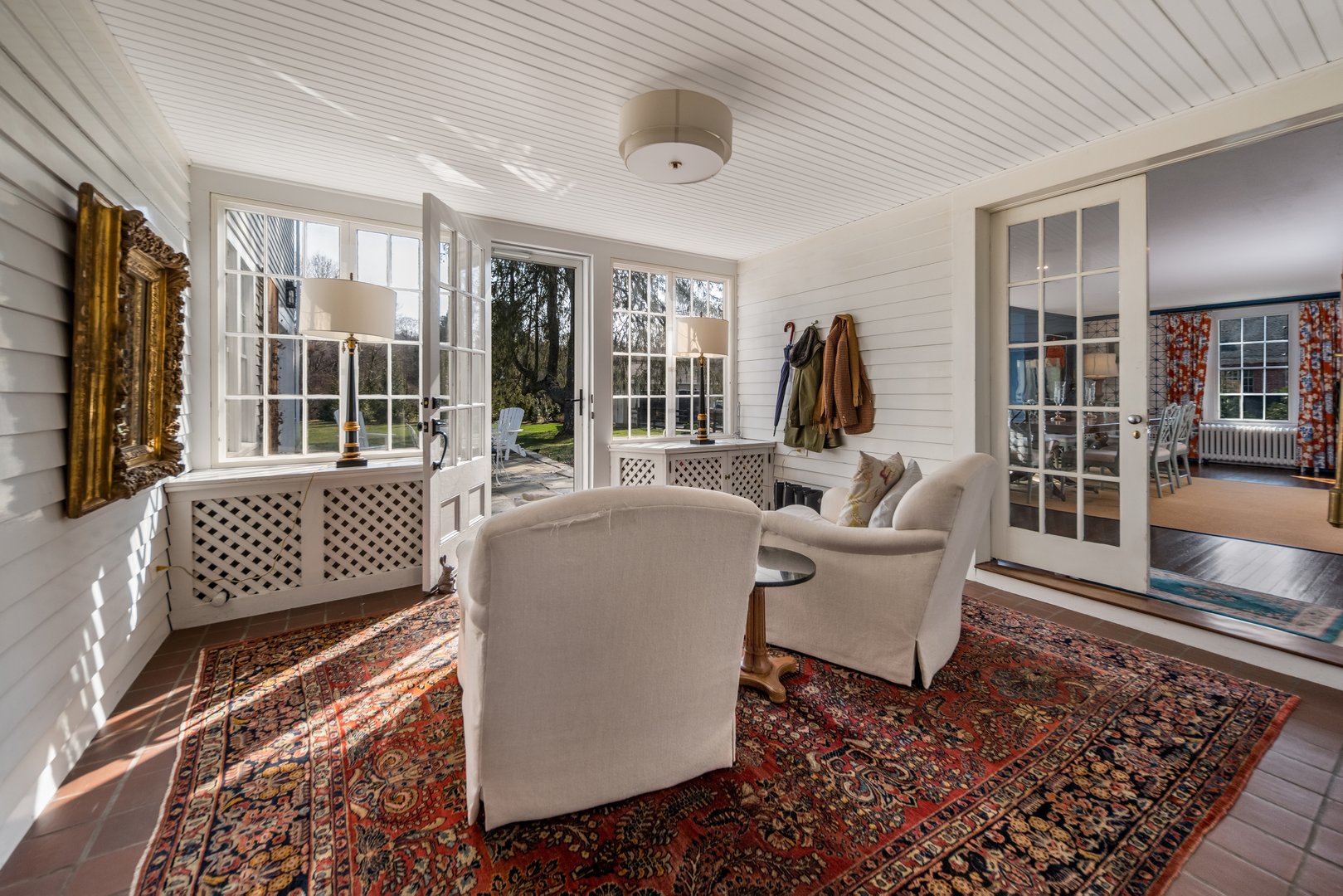 88 Main Street Photo 13